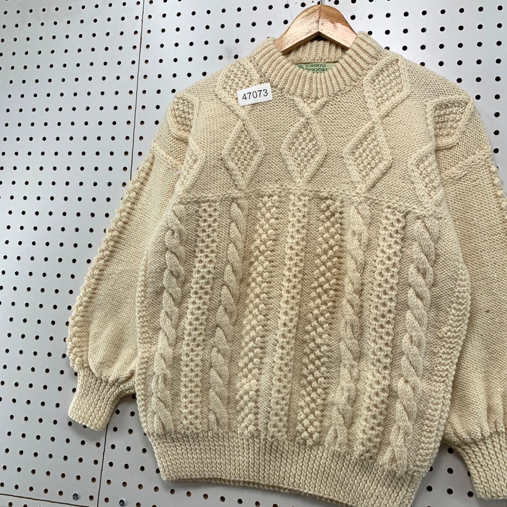 Vintage VINTAGE Crana Handknits Wool Sweater Womens M Beige Cable Chunky Knit Ireland Pullover Winter Casual Womens Size M / US 6-8 / IT 42-44 - 5 Thumbnail