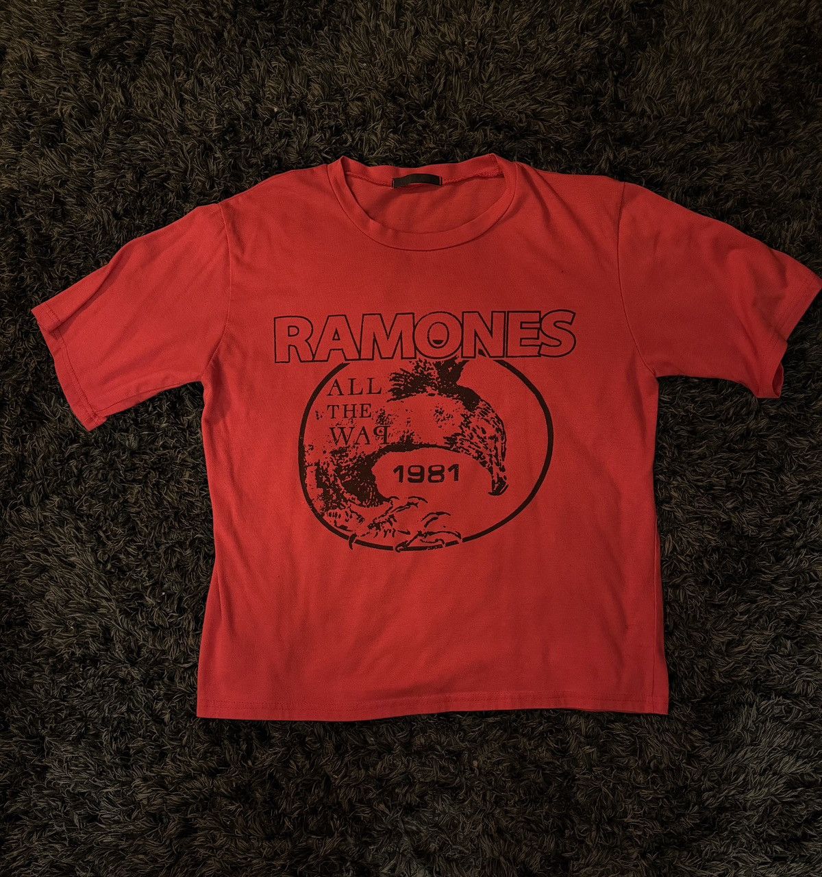Band Tees × Vintage 1981 Ramones All The Way Vintage Band T shirt Size US S / EU 44-46 / 1 - 1 Thumbnail