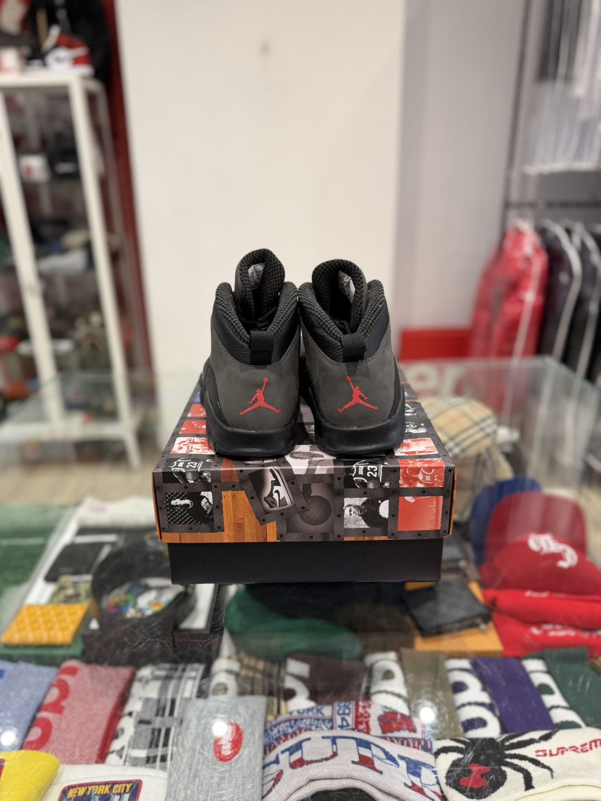 Jordan Brand Jordan 10 Shadow (2025) Size: 11.5 Size US 11.5 / EU 44-45 - 4 Thumbnail
