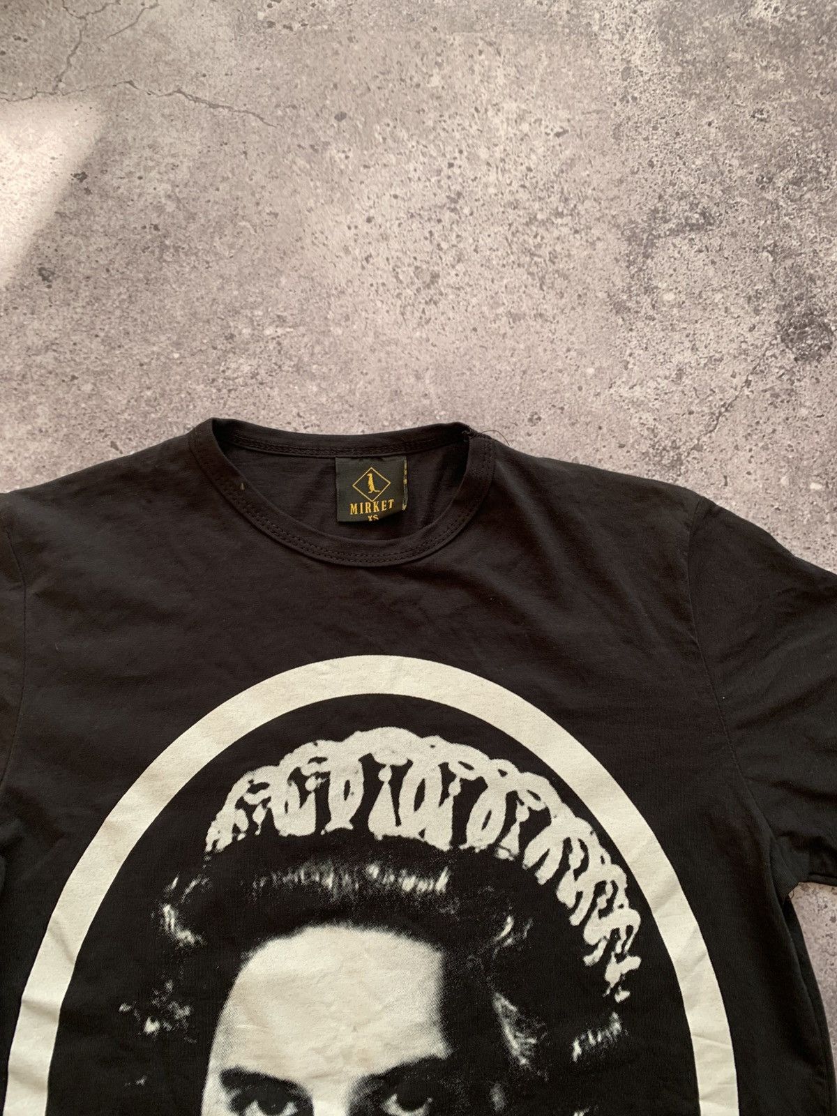 Band Tees 🔥VINTAGE QUEEN FREDDIE MERCURY GOD SAVE THE QUEEN T-SHIRT Size US XS / EU 42 / 0 - 4 Thumbnail