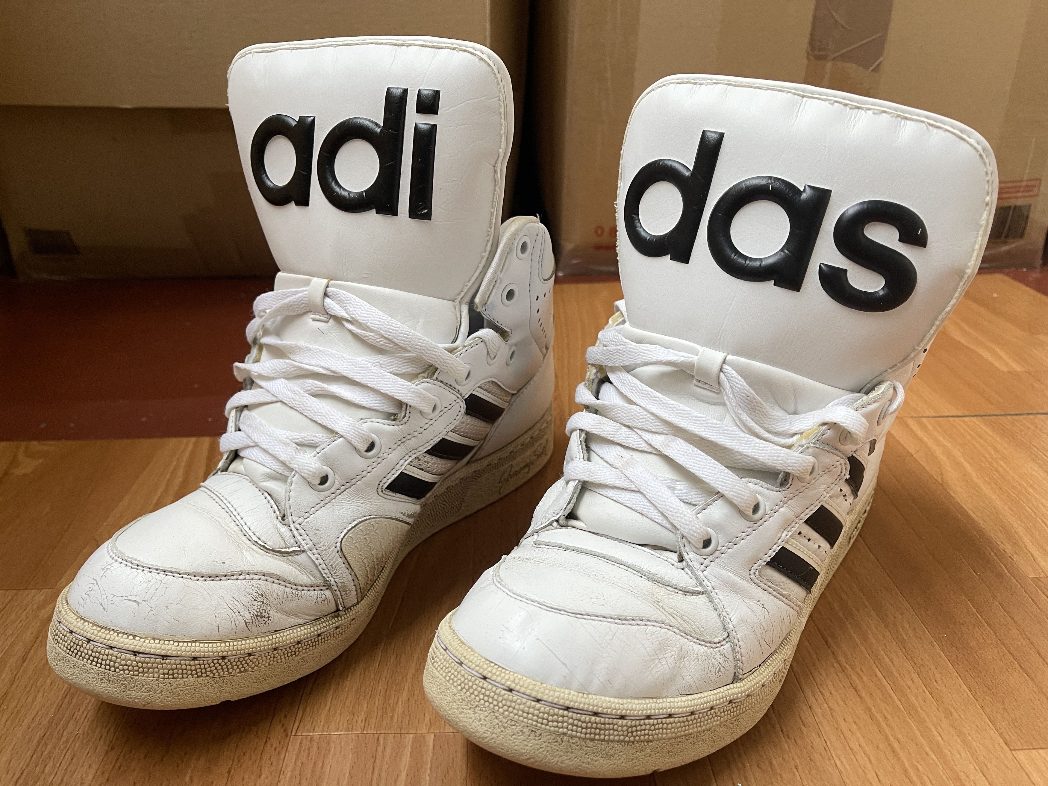 Adidas × Jeremy Scott Adidas sneakers, Jeremy Scott Instinct, Hi Top shoes, V24529 Size US 10.5 / EU 43-44 - 2 Thumbnail