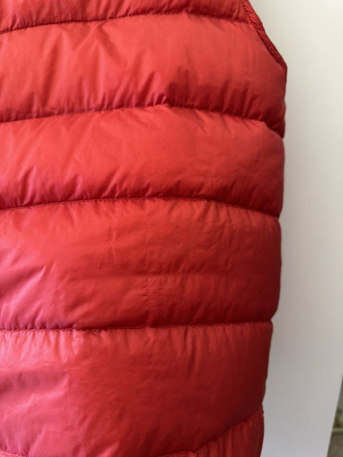Moncler Moncler Gui Down Vest Red Gilet Size US M / EU 48-50 / 2 - 14 Thumbnail
