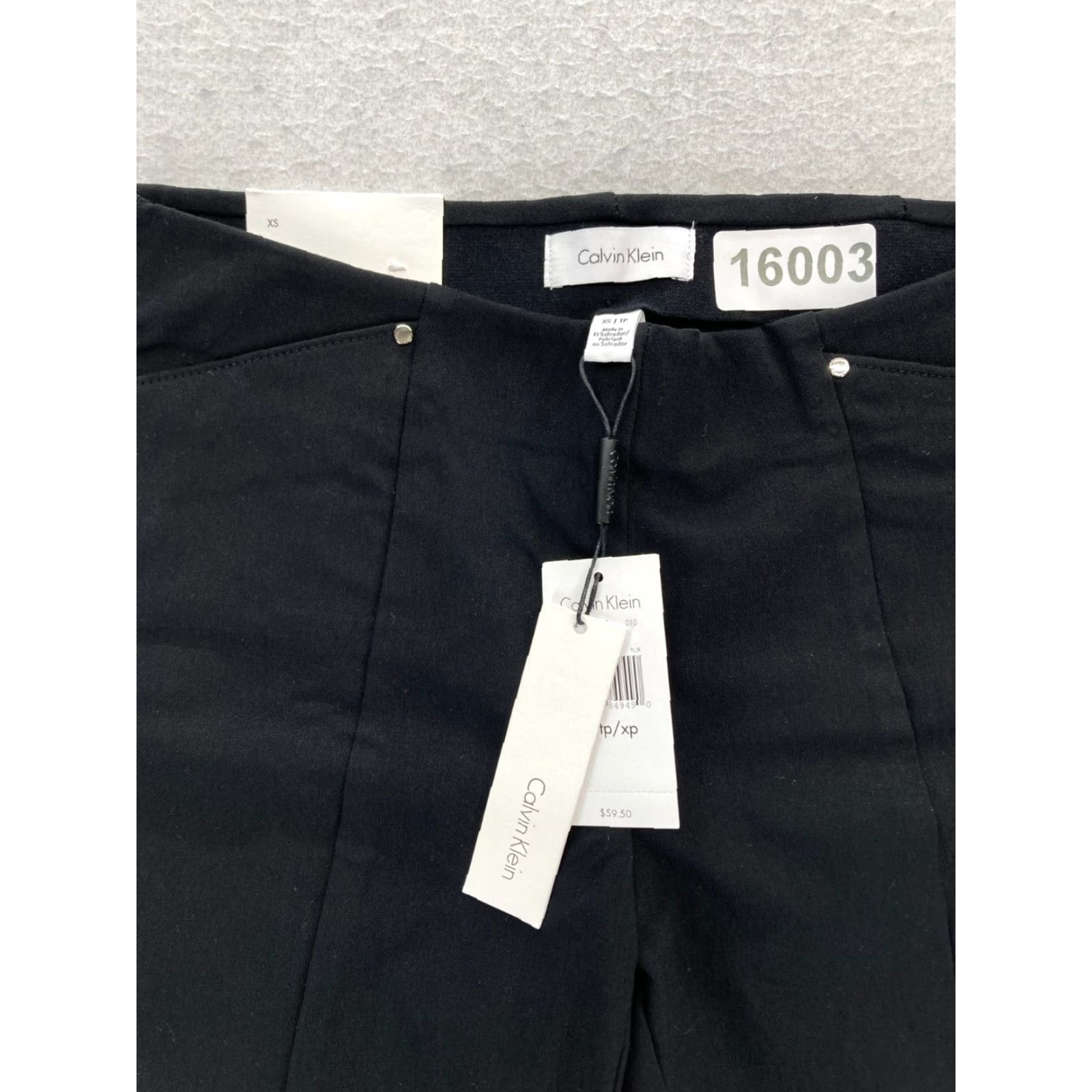 Calvin Klein Calvin Klein Pants Women's XS Black Pull On Skinny Ankle Stretch Low Rise NWT Size 42" / US 20 - 4 Thumbnail