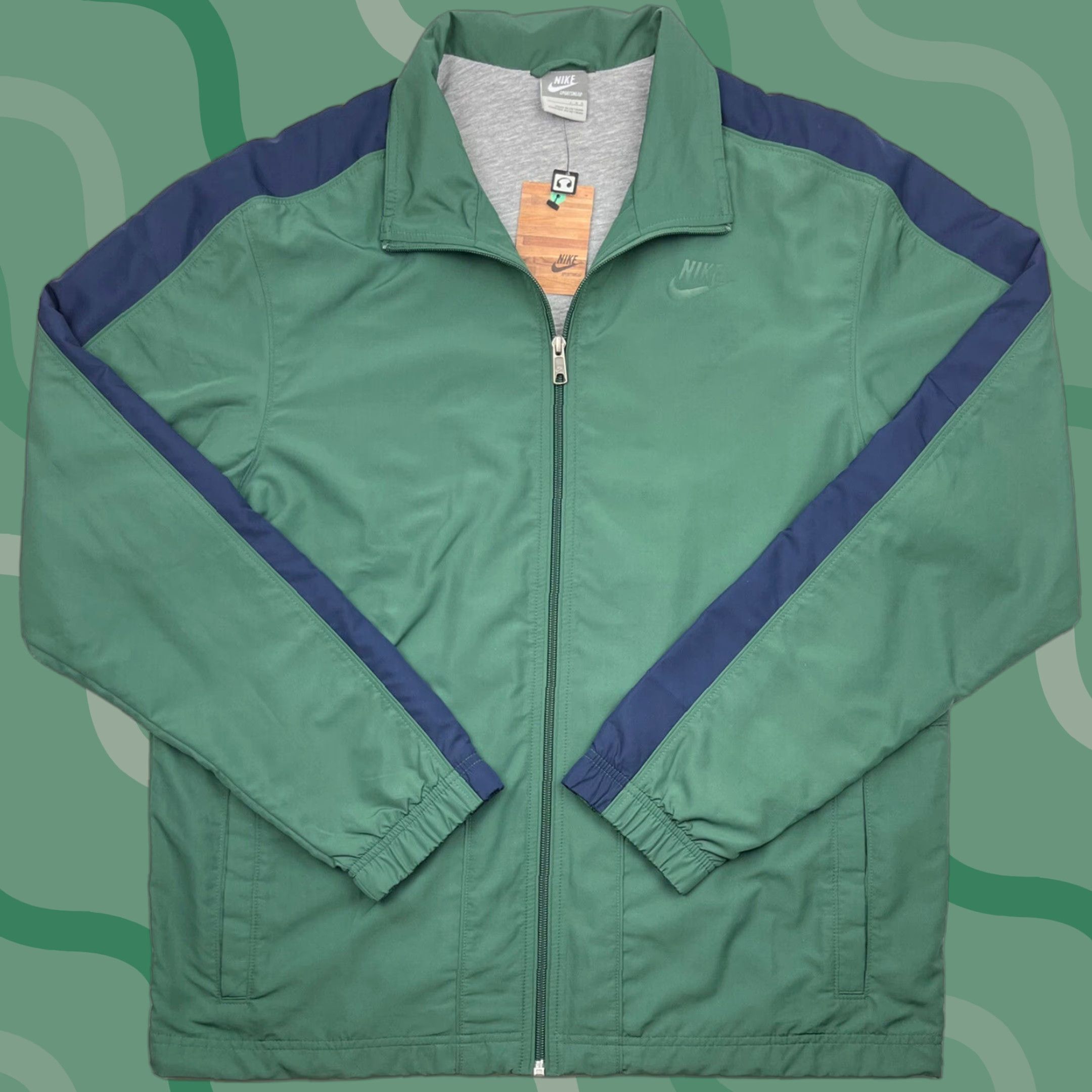 Nike Nike Men's Track Jacket Full Zip Lined Nylon Windbreaker Green Size L Swoosh Sports Size US L / EU 52-54 / 3 - 1 Thumbnail