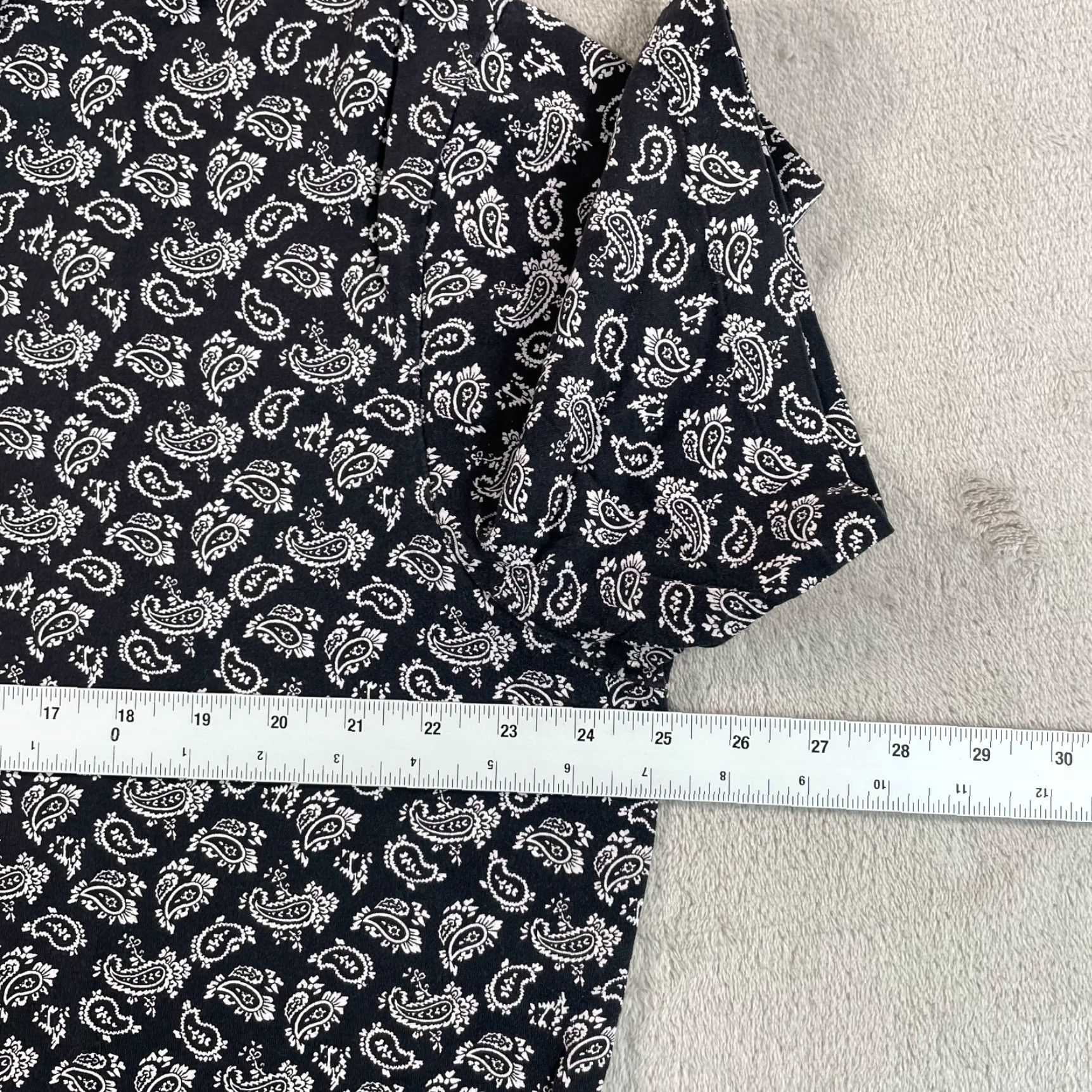 Polo Ralph Lauren VINTAGE Polo Ralph Lauren Polo Shirt Men XL Black White Paisleys AOP Short Sleeve Size US XL / EU 56 / 4 - 5 Thumbnail