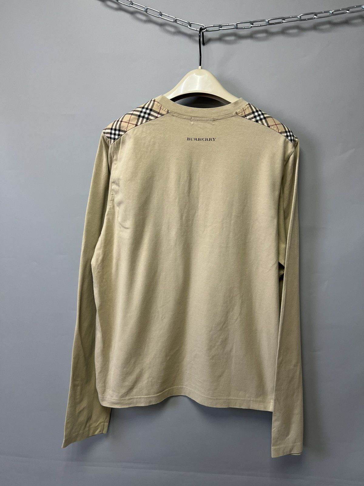 Burberry Burberry Vintage Beige Long Sleeve t shirt nova check Size US M / EU 48-50 / 2 - 2 Thumbnail