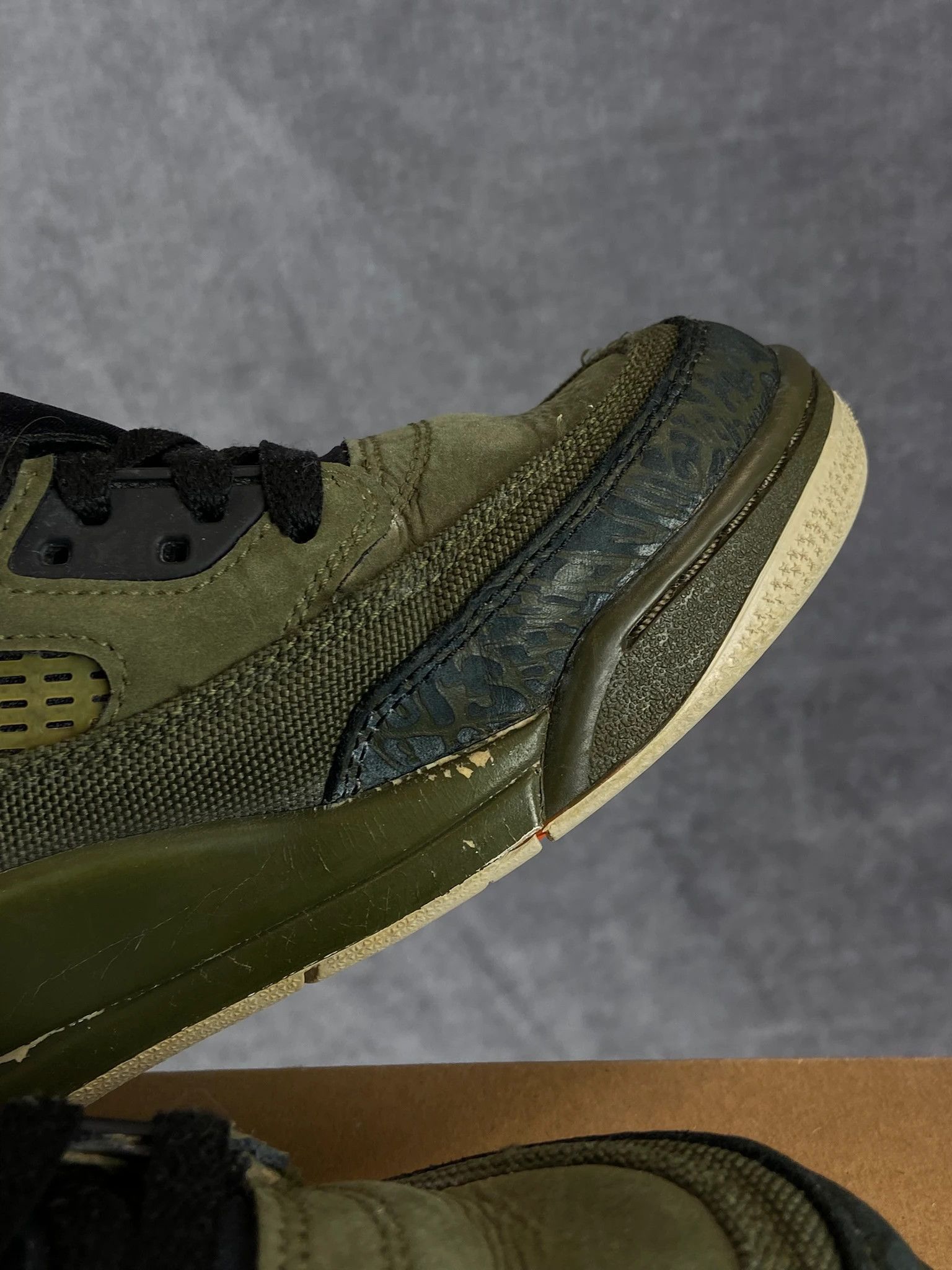 Jordan Brand Air Jordan Black Green Sneakers Size 41 Size US 7.5 / EU 40-41 - 8 Thumbnail