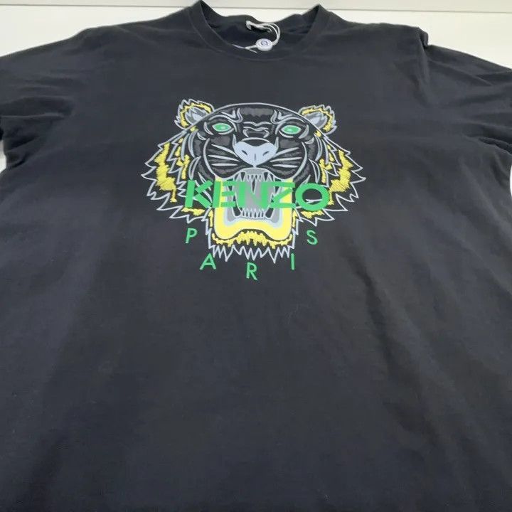 Kenzo KENZO Graphic Print Round Neck Short Sleeve T-shirt -2507 Size US XL / EU 56 / 4 - 8 Thumbnail