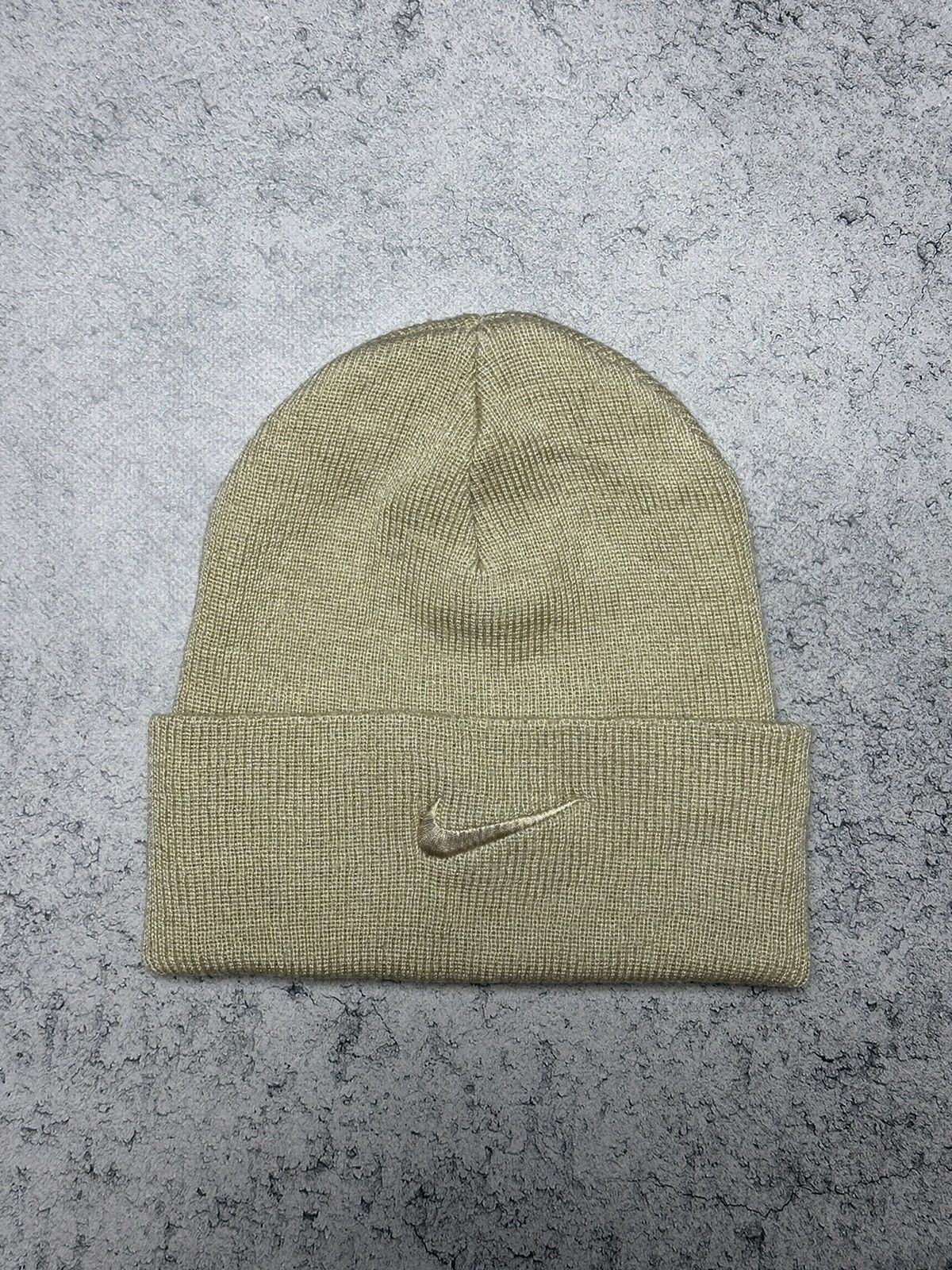Nike Vintage Nike Beanie Hat Swoosh Logo Size ONE SIZE - 2 Thumbnail