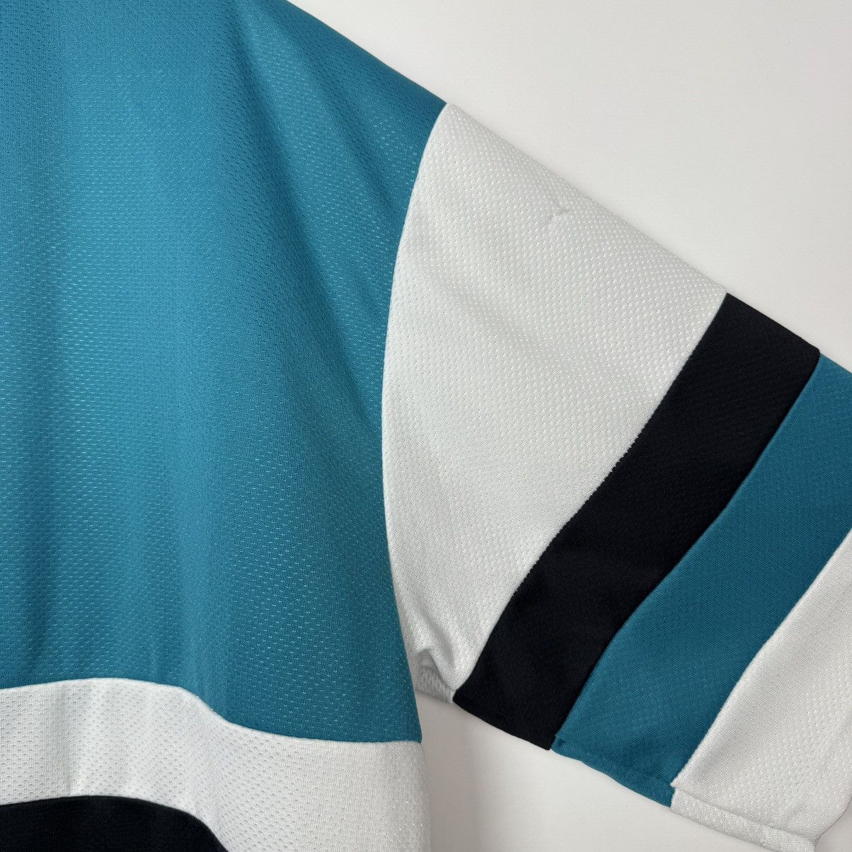 Vintage SAN JOSE SHARKS VINTAGE NHL JERSEY HOCKEY SHIRT TWINS Size US XL / EU 56 / 4 - 15 Thumbnail