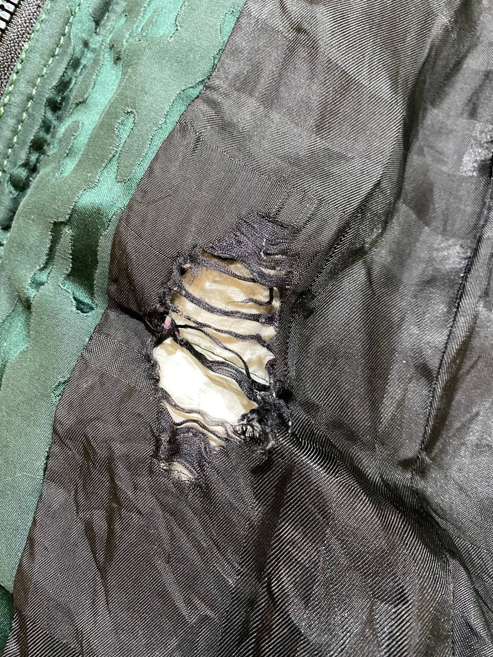 Burberry Vintage Luxury Down Jacket Burberry Logo Y2K Streetwear Size XS / US 0-2 / IT 36-38 - 8 Thumbnail