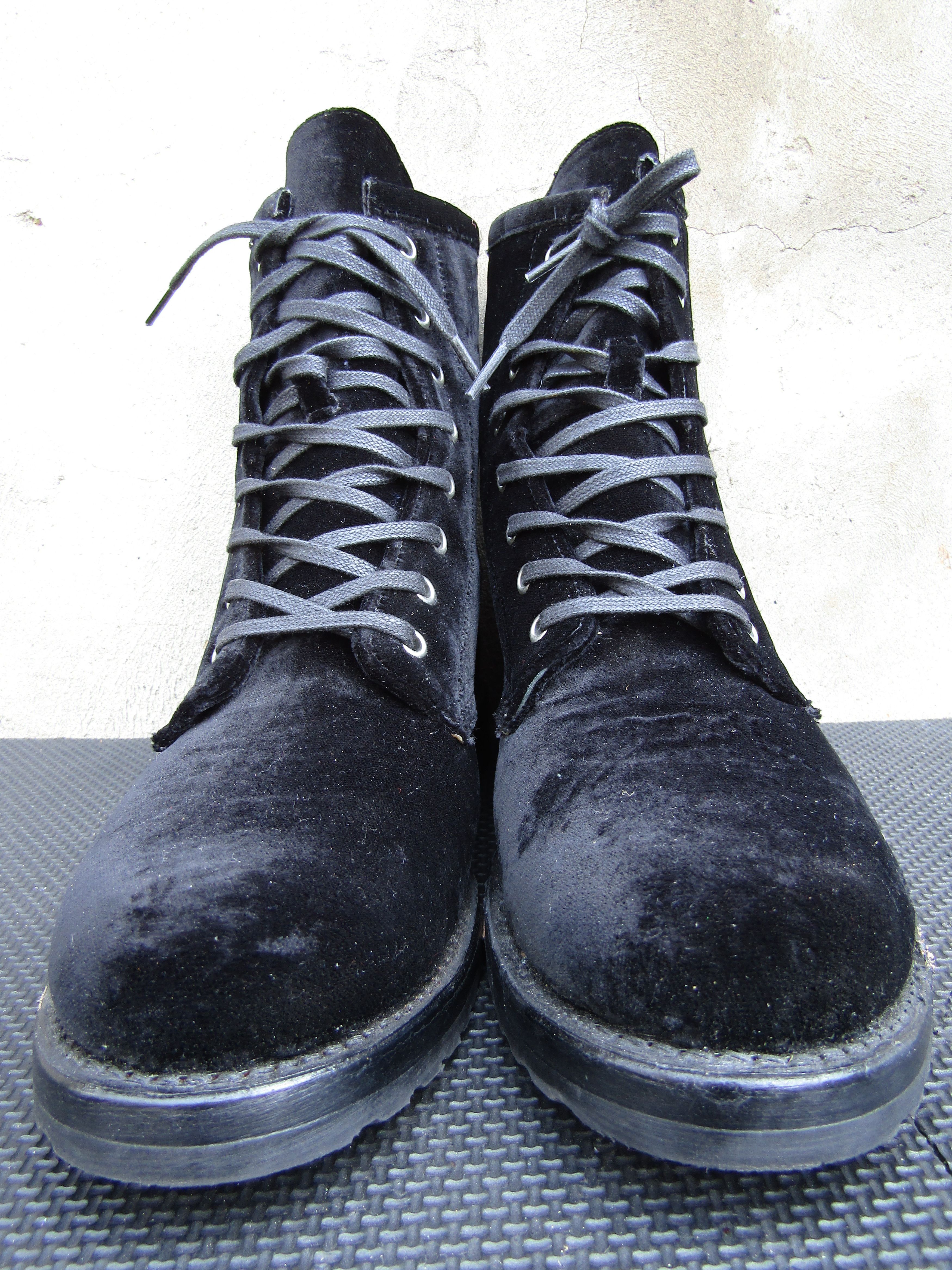 Frye Mint Frye Women Veronica Combat Boots Black VELVET ariana Size US 10 / IT 40 - 4 Thumbnail