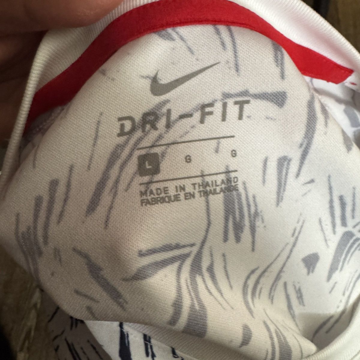 Nike 2020 Euros France warm up Size US L / EU 52-54 / 3 - 4 Thumbnail