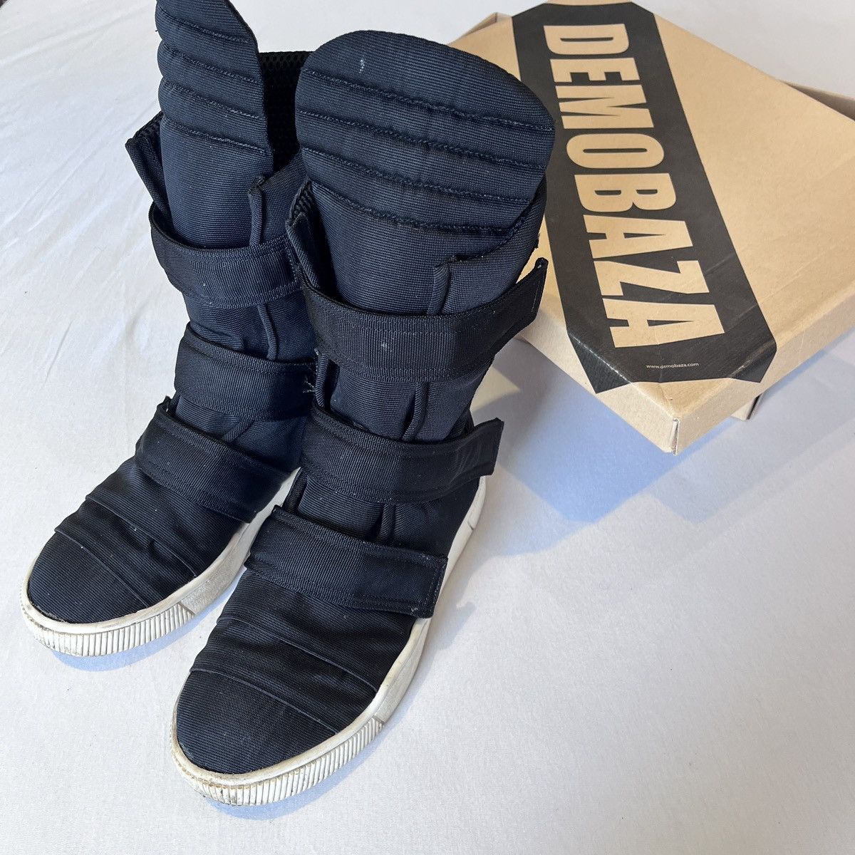 Demobaza Demobaza Moon Boots Dune | Grailed