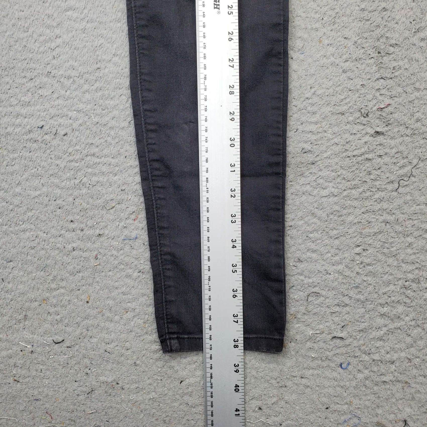 Vintage Flying Monkey Jeans Womens 30 Black Denim Dark Wash Mid Rise Straight Leg Jeans Womens 30 Black Denim Dark Wash Mid Rise Straight Leg Size 30" / US 8 / IT 44 - 3 Thumbnail