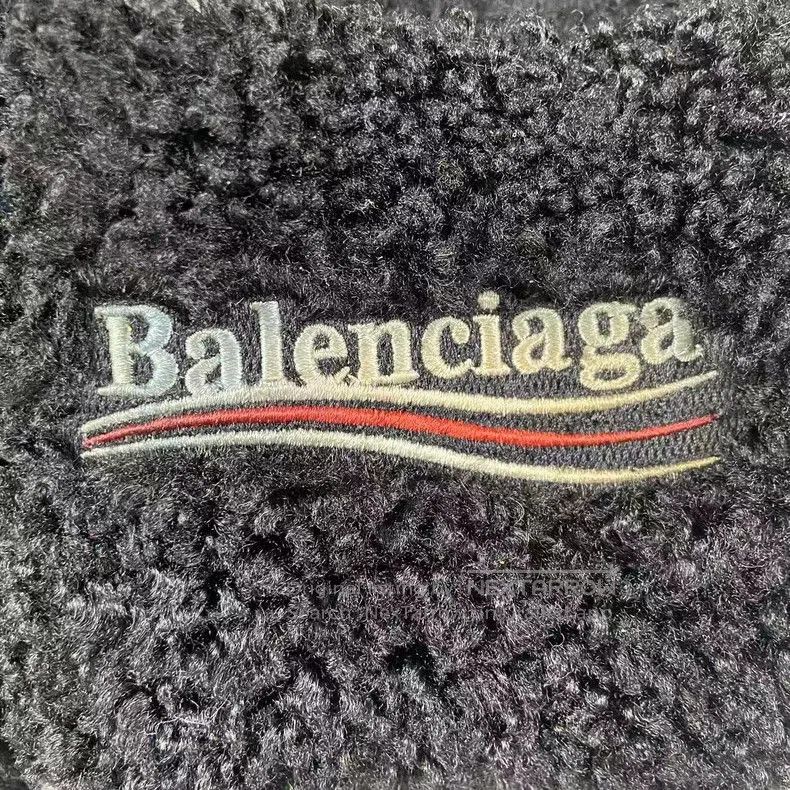 Balenciaga Balenciaga Teddy Slippers Size 42. Size US 9 / EU 42 - 4 Thumbnail