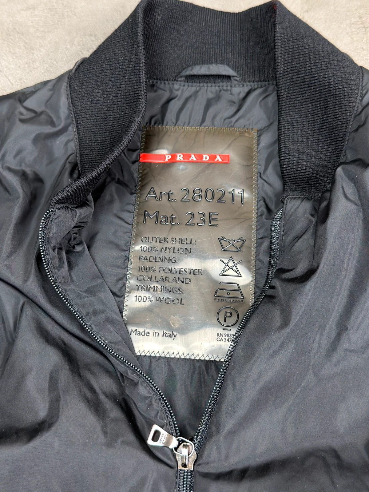 Prada Prada 2000’s red tab 2 in 1 jacket Size US S / EU 44-46 / 1 - 12 Thumbnail