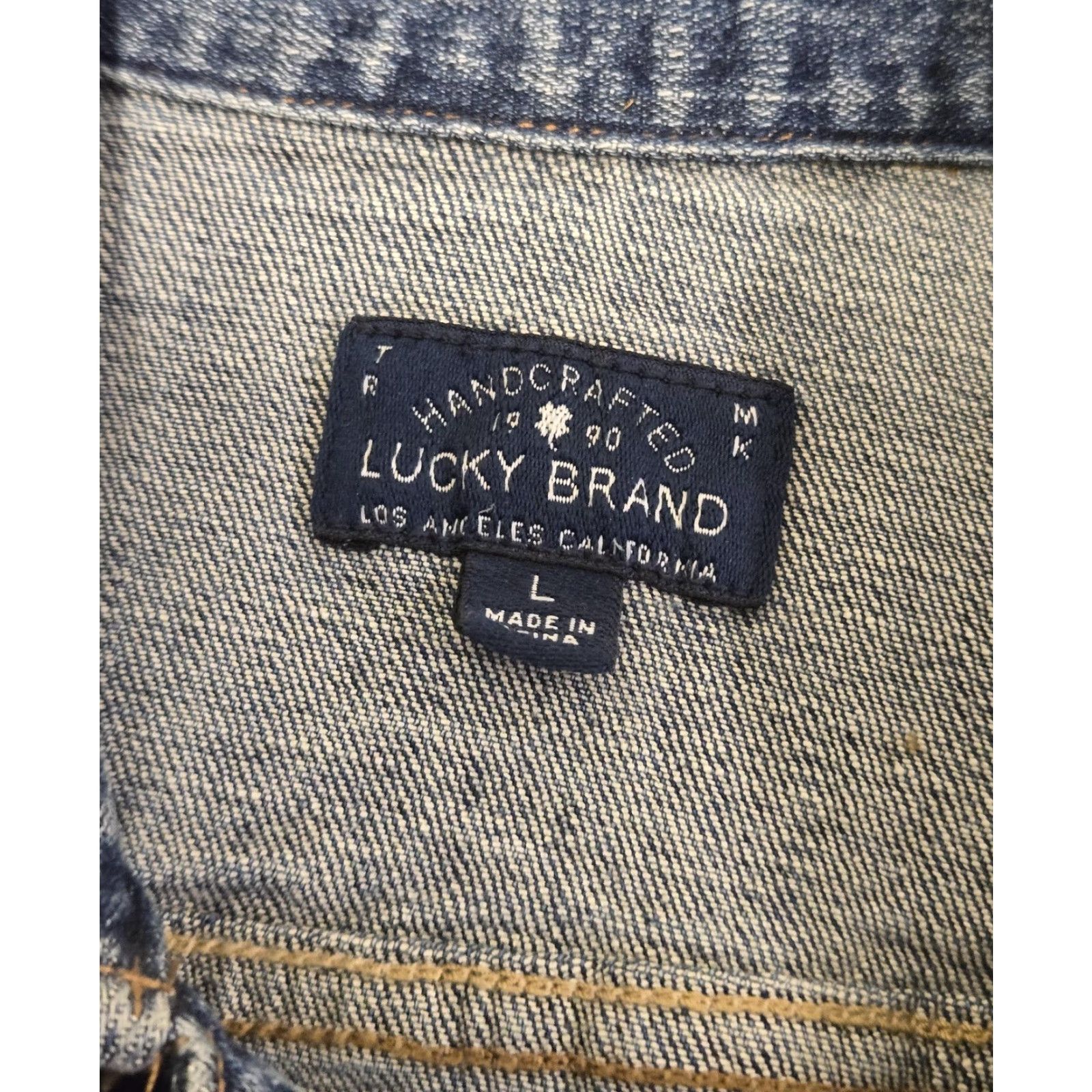 Lucky Brand VINTAGE Lucky Brand Jean Jacket Mens Large Blue Denim Trucker Distressed Button Front Bomber Jacket Mens L Blue Denim Casual 90s (if applicable) Size US 33 - 5 Thumbnail