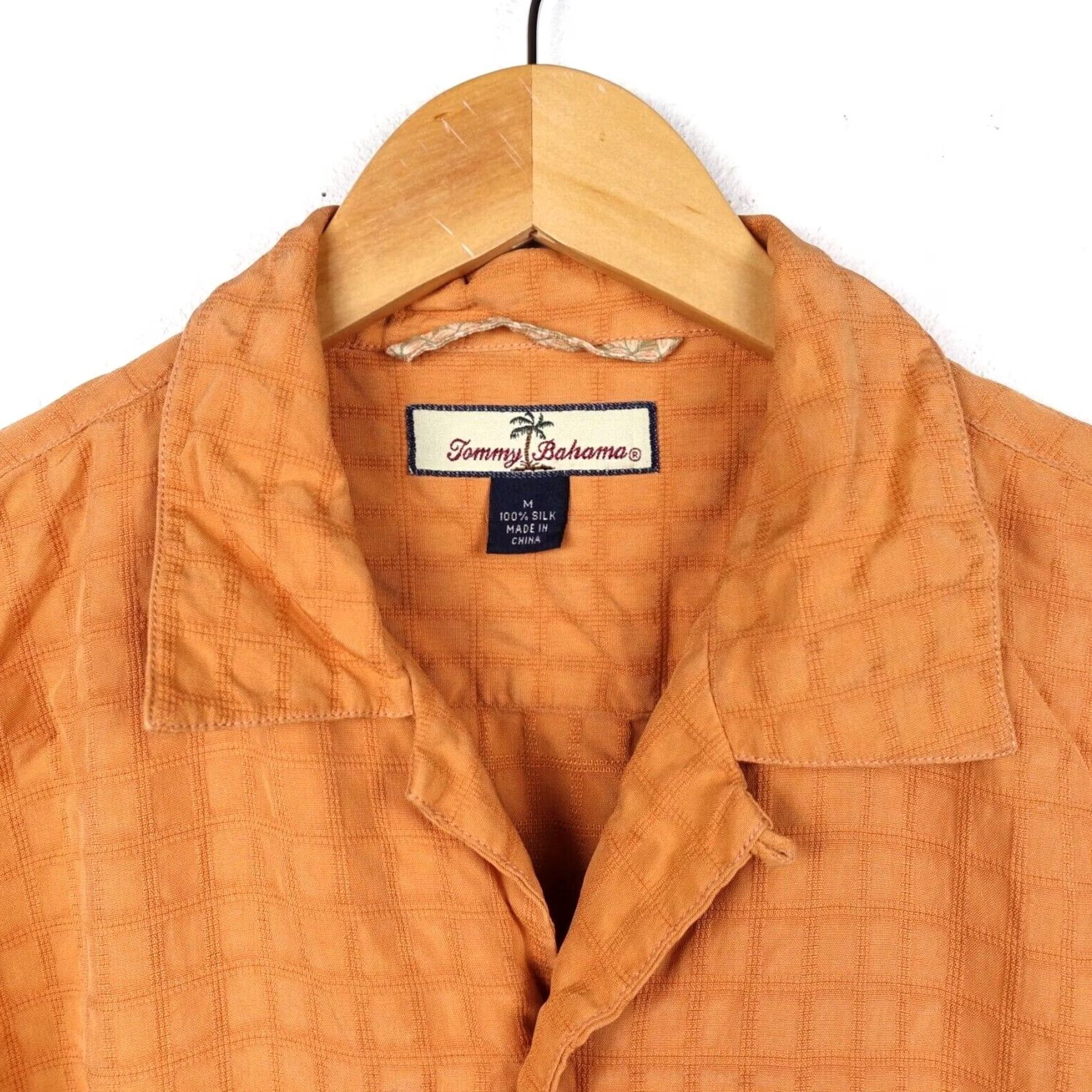 Tommy Bahama Tommy Bahama Button-Up Shirt Men’s Orange Short Sleeve M Silk Hawaiian Aloha Beach Shirt, Silky Summer Casual Shirt Mens M Size US M / EU 48-50 / 2 - 3 Thumbnail