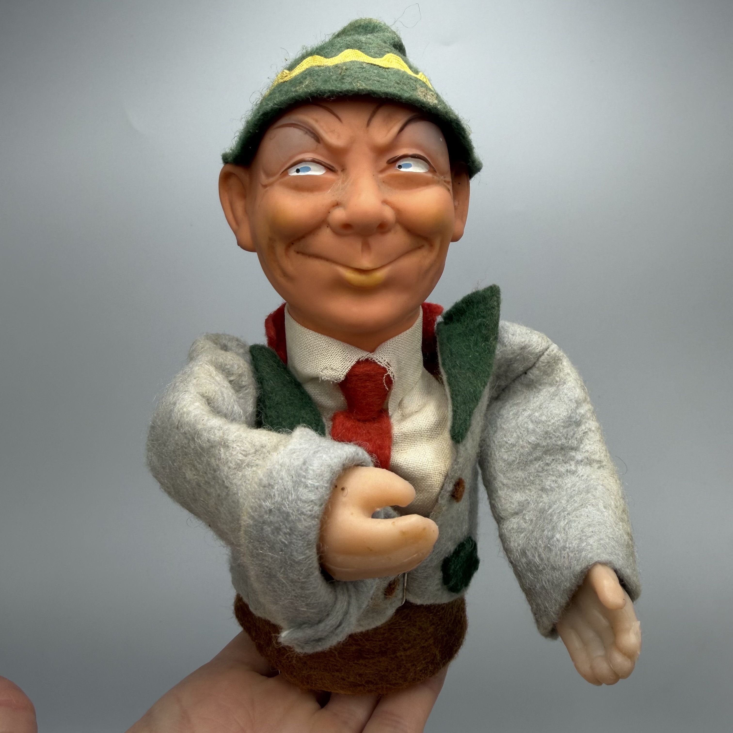 Vintage Vintage GDR Germany Figurine Man Toast Bar Decor Size ONE SIZE - 1 Thumbnail