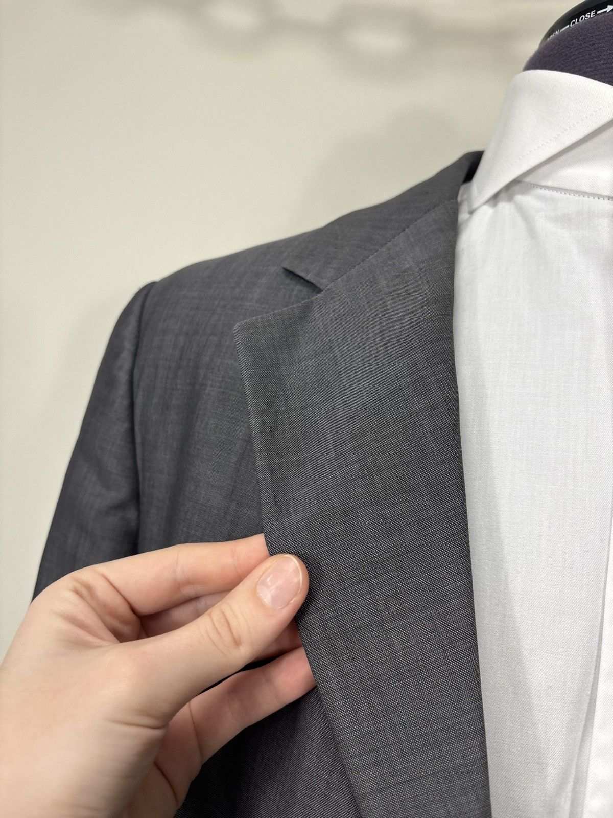 Ermenegildo Zegna Ermenegildo Zegna Soft Men’s 2-Piece Gray Wool Suit Size 42R - 5 Thumbnail