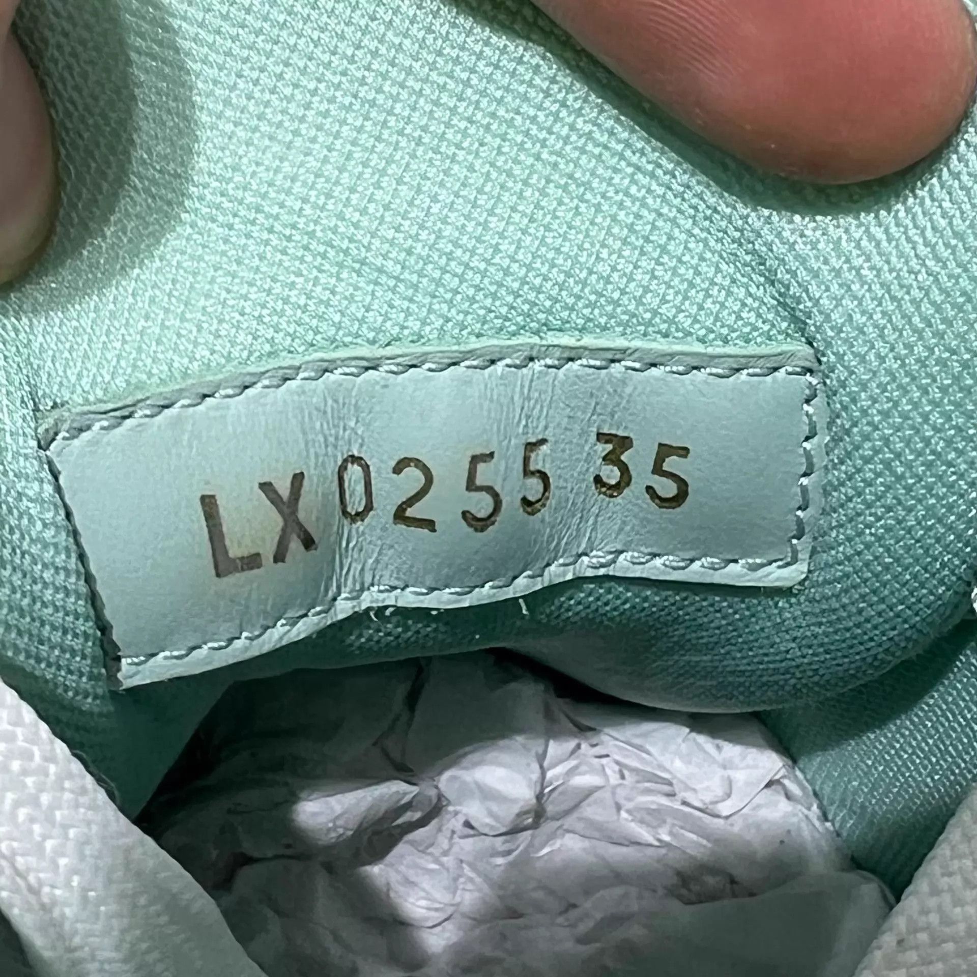 Louis Vuitton LV Trainer Mint Green UK1/35 New, tried on, boxed Size US 4.5 / IT 34.5 - 8 Thumbnail