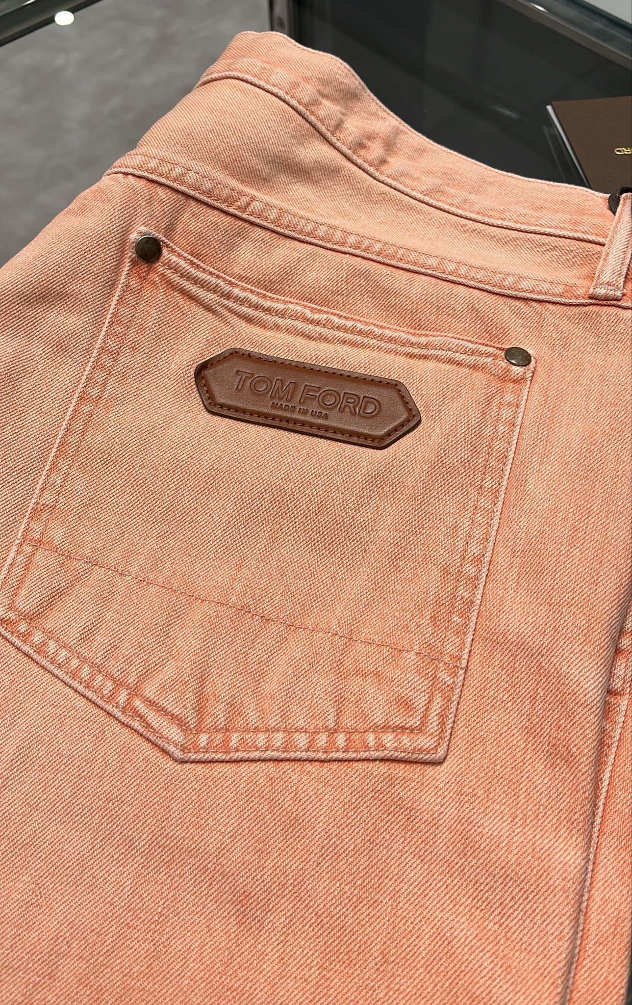 Tom Ford o1loc1c0924 DPT002 Tapered Jeans in Pink Size US 34 / EU 50 - 2 Thumbnail