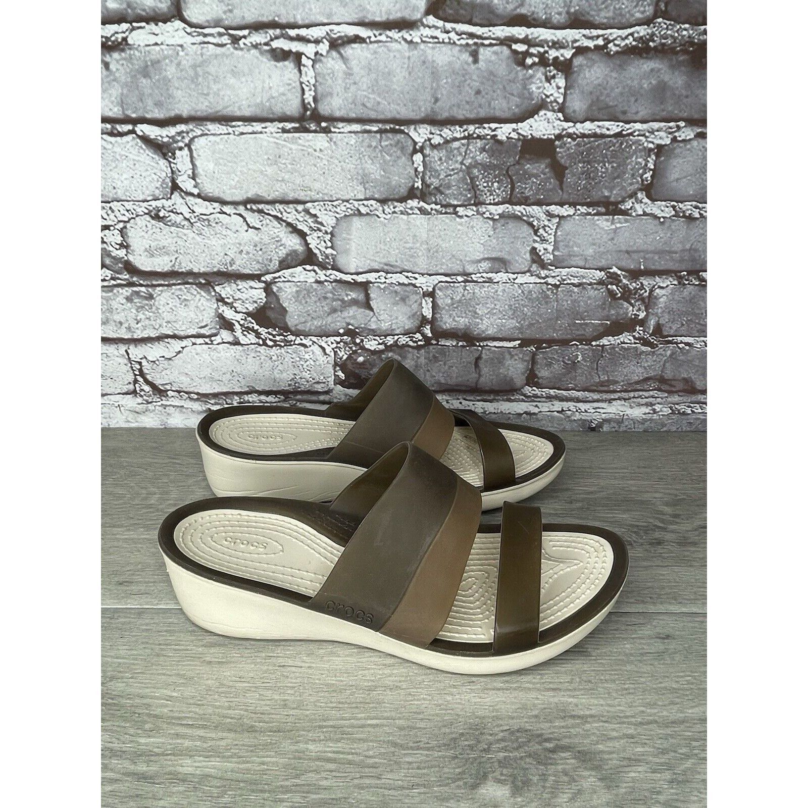 Crocs CROCS CIABATTA 200031 COLORBLOCK BROWN TAN SLIP ON WEDGE SA Size US 9 / IT 39 - 11 Thumbnail