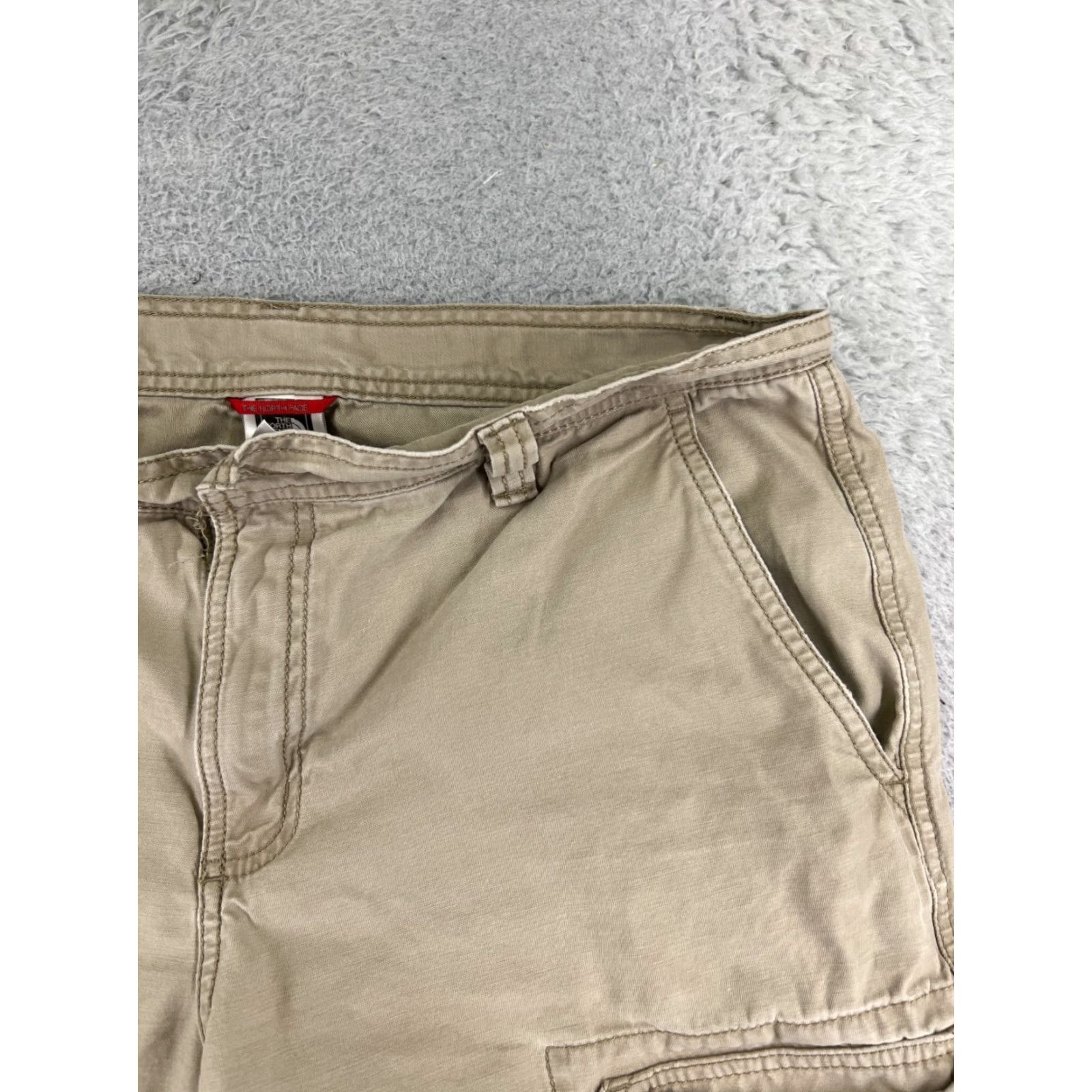 The North Face The North Face Shorts Mens 36 Beige 100% Cotton Cargo Hiking Camping READ Size US 36 / EU 52 - 5 Thumbnail