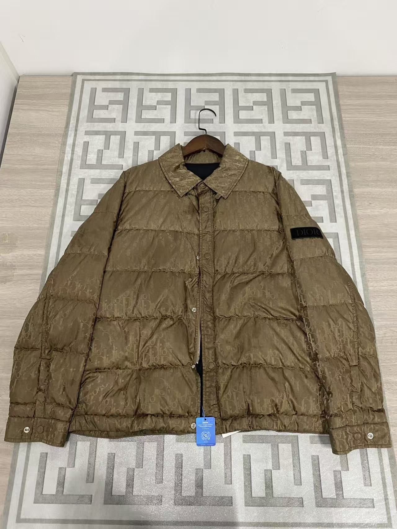 Dior Dior Oblique Puffer Jacket Size M Size US M / EU 48-50 / 2 - 1 Thumbnail
