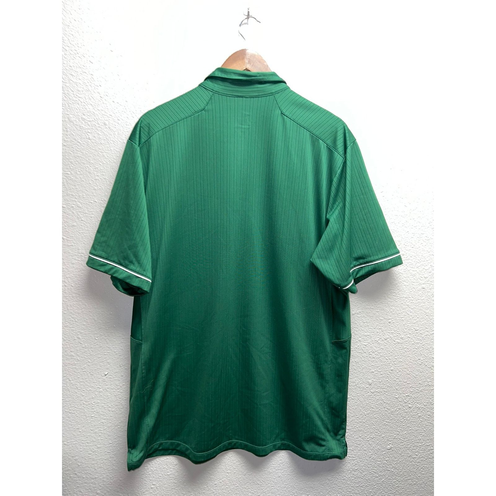 Vintage Nike Dri Fit Polo Shirt Legends Short Sleeve Dri-Fit Top L Size US L / EU 52-54 / 3 - 10 Thumbnail