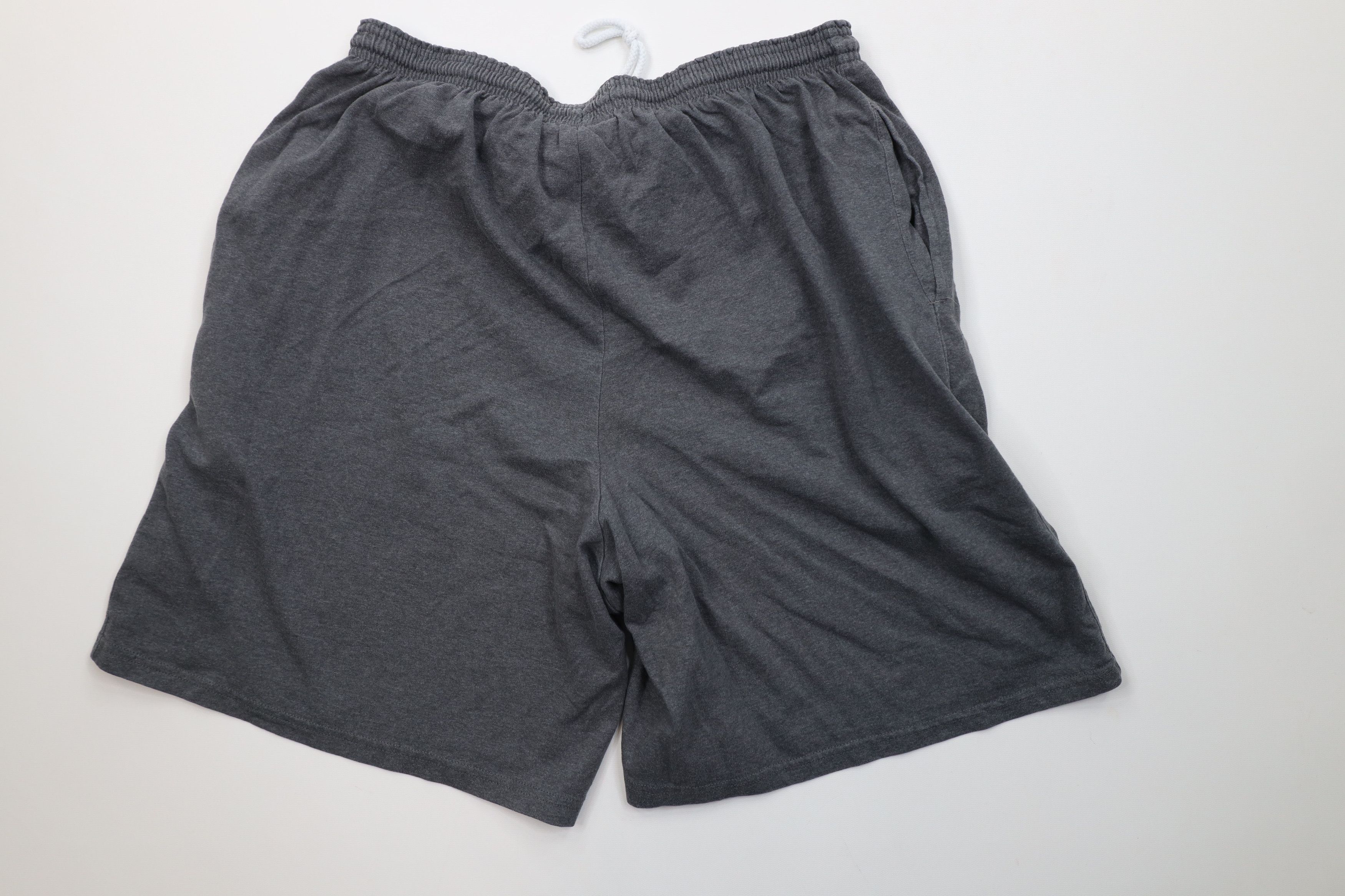 Champion Vintage Y2K Champion Logo Above Knee Shorts Heather Gray Size US 36 / EU 52 - 8 Thumbnail
