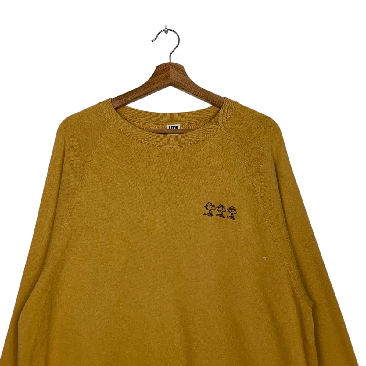 Uniqlo PEANUTS WOODSTOCK Beagle Scout Sweatshirts #1704-C76 Size US L / EU 52-54 / 3 - 4 Thumbnail