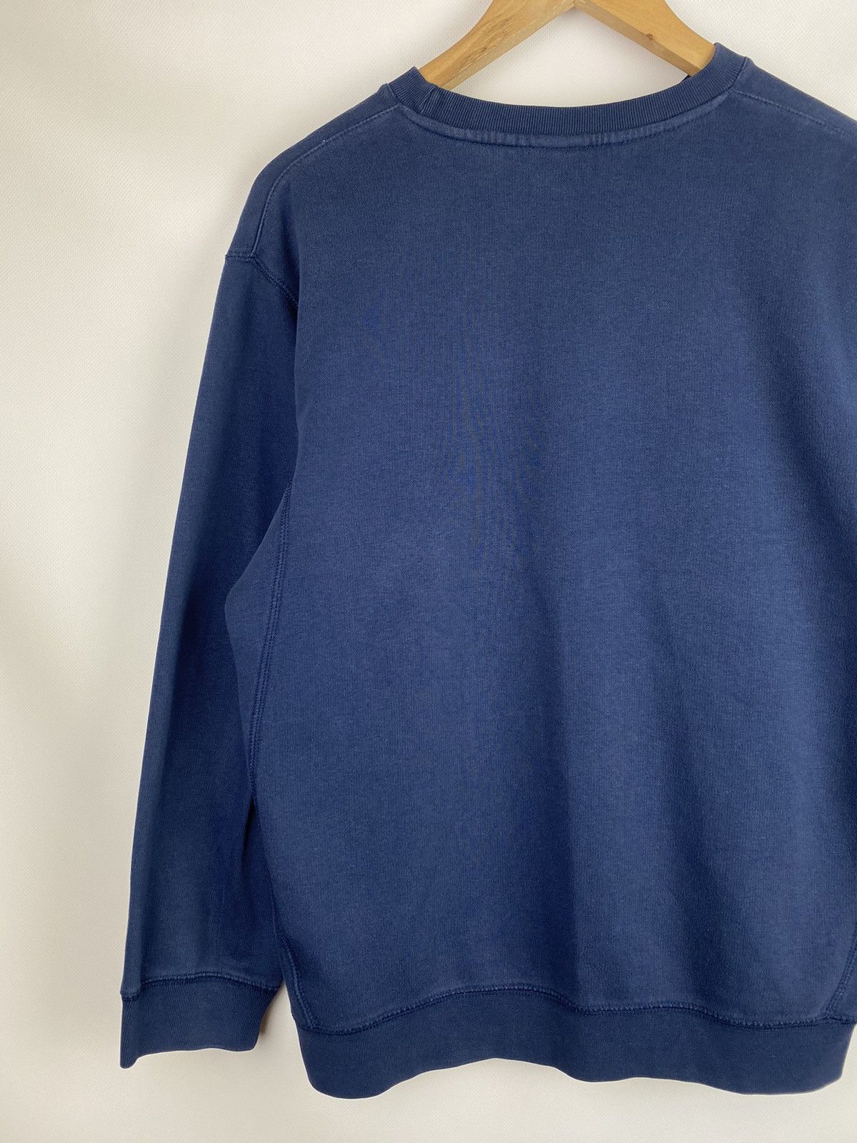 Nike × Vintage Nike vintage Y2K big swoosh sweatshirt fits ladies xl Size XL / US 12-14 / IT 48-50 - 14 Thumbnail