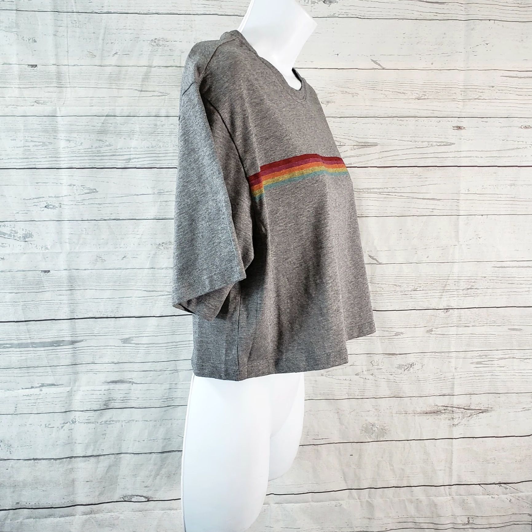 Fabletics Fabletics Womens Jade Boxy Tee Sz Large Gray Rainbow Stripe Cotton Blend Shirt Cropped Short Sleeve Round Neck Pullover Womens Colorful 90s? Size L / US 10 / IT 46 - 3 Thumbnail