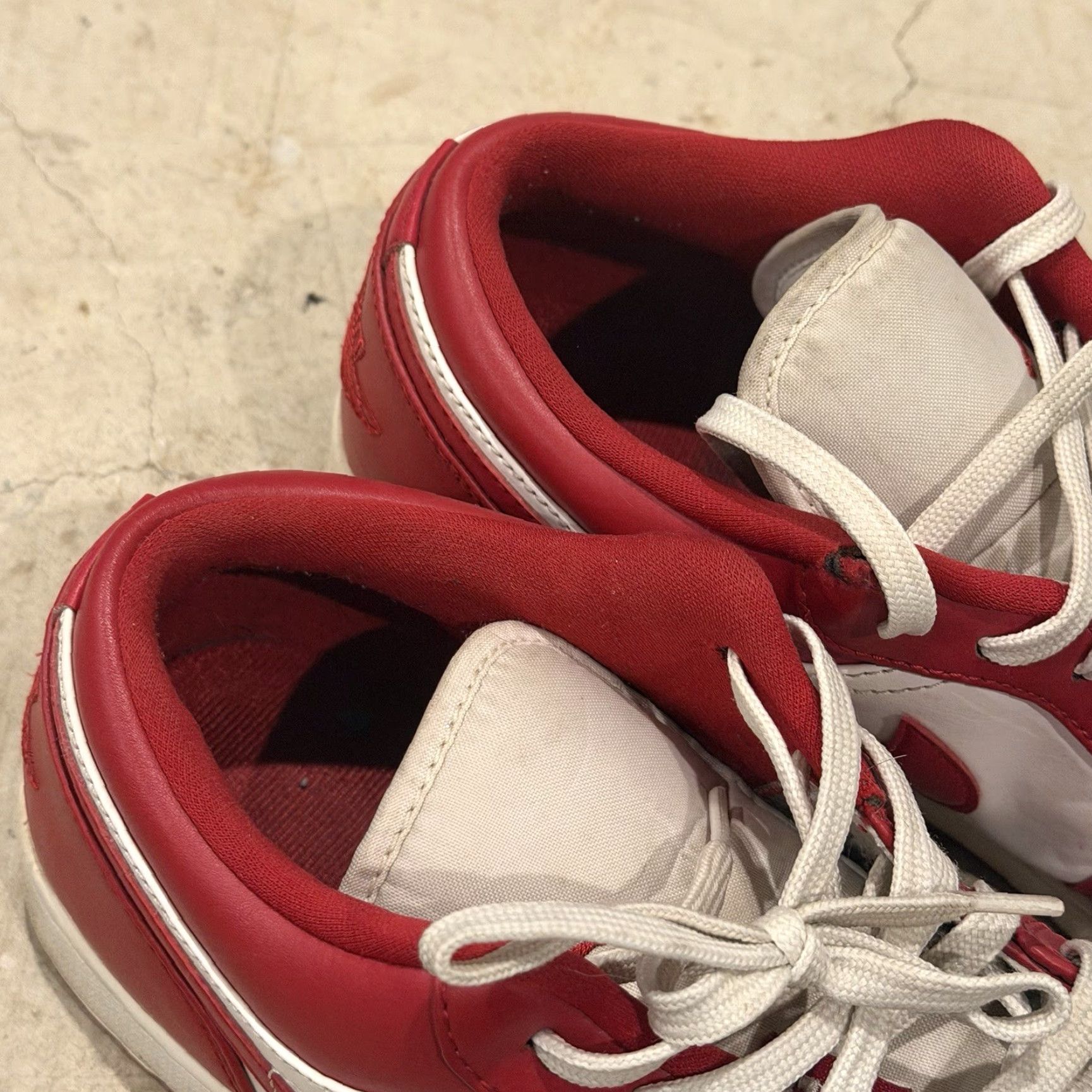 Nike Nike Air Jordan 1 Low Sneaker Mens size 11.5 Gym Red White 553558-611 Pre Owned Size US 12 / EU 45 - 3 Thumbnail