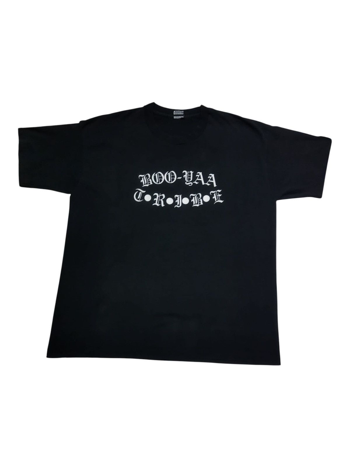 Vintage Vintage OG 90s Boo-Yaa TRIBE Hiphop Tee Size US XL / EU 56 / 4 - 1 Thumbnail