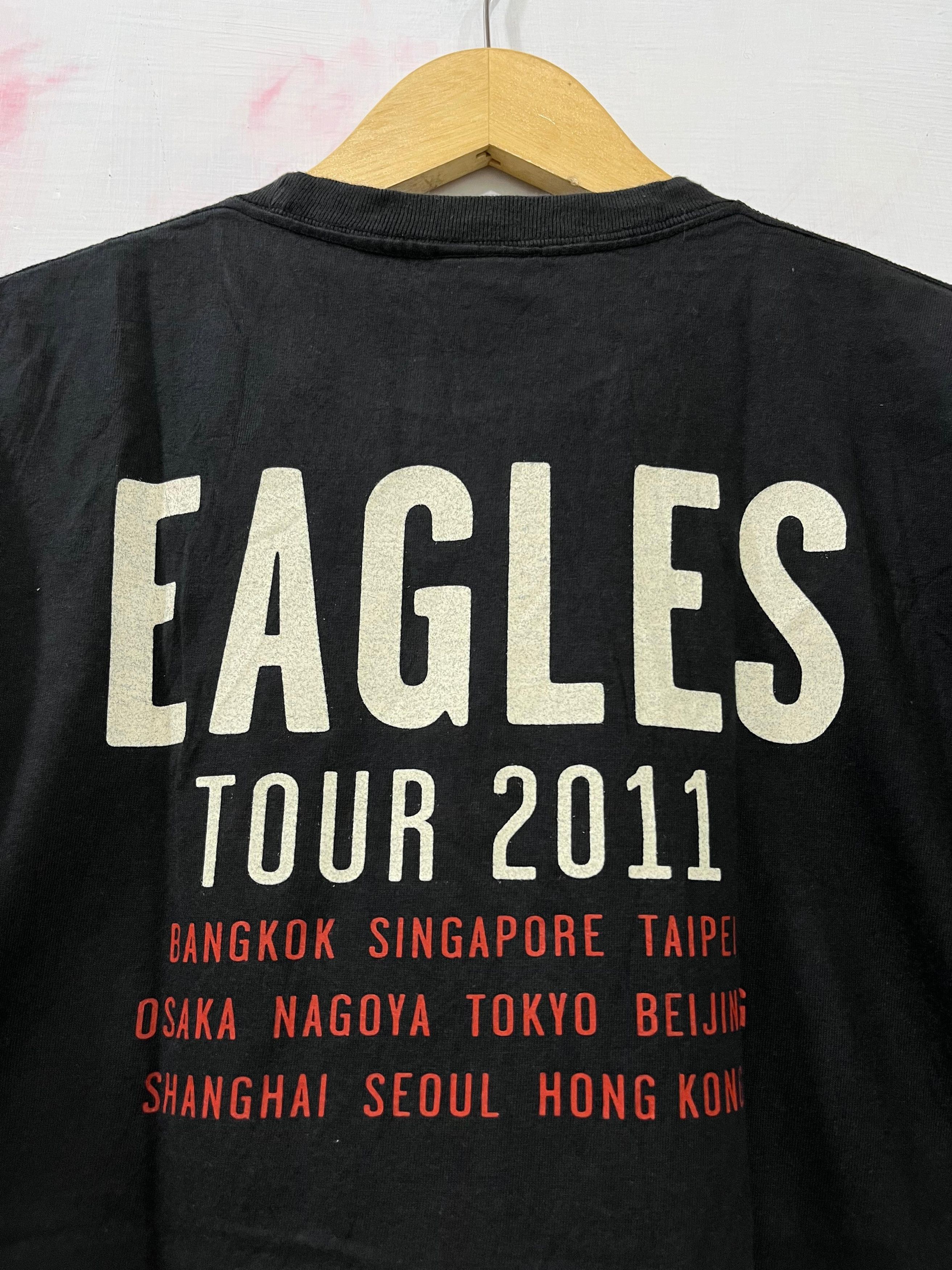 Band Tees Eagles Hotel California Tee Size US L / EU 52-54 / 3 - 4 Thumbnail