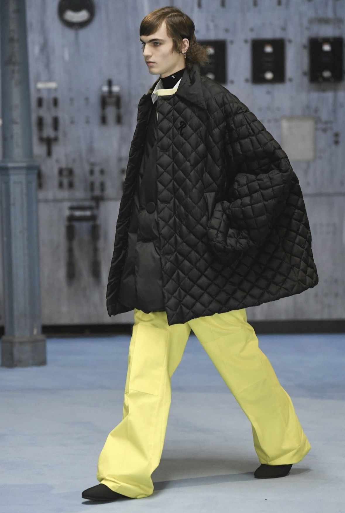 Raf Simons Black Oversized Quilted Short Padded Shirting Jacket 