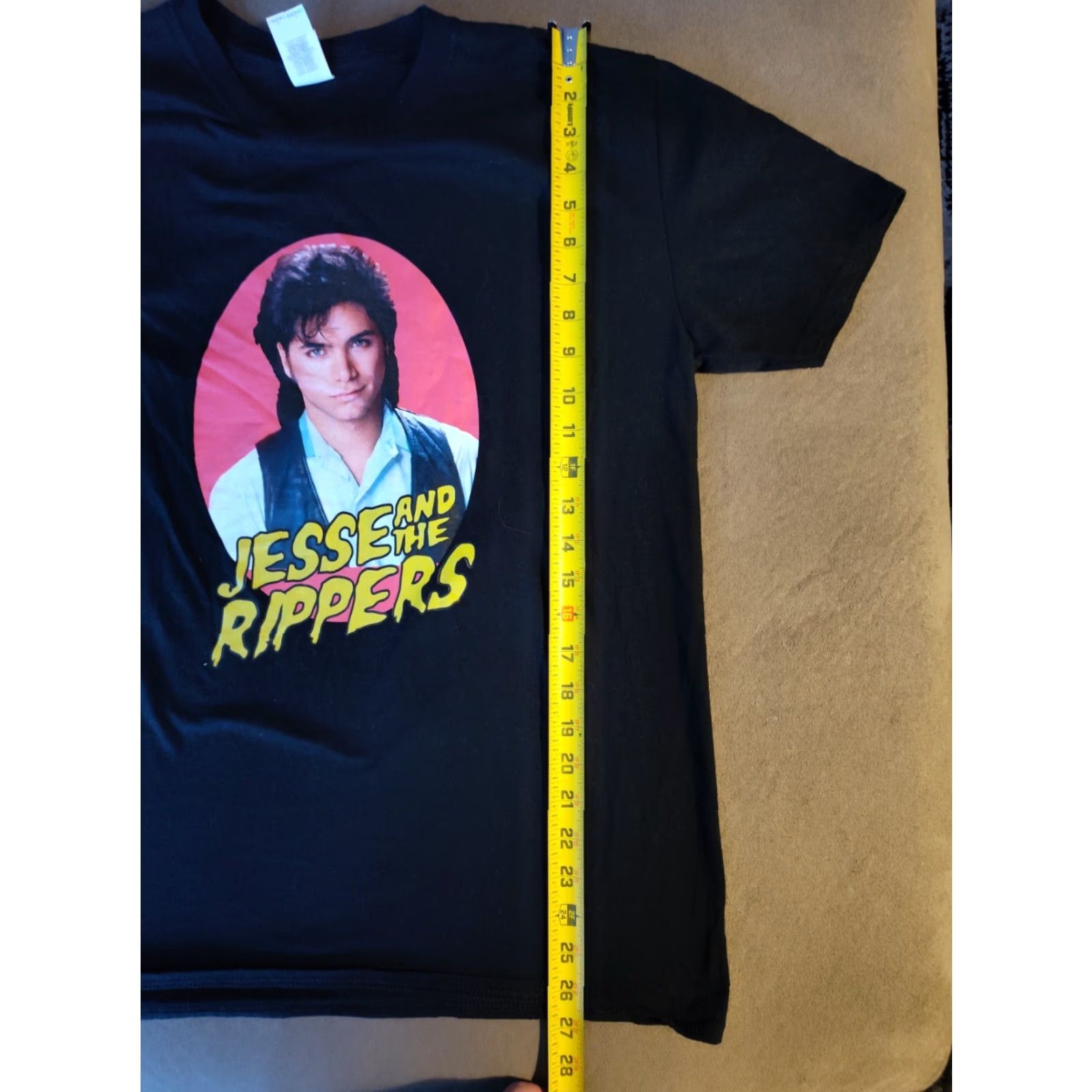 Gildan Jesse And The Rippers T-shirt Full House Uncle Jesse Tanner Family Gildan Black L Short Sleeve Men T-Shirt Vintage: No Size US L / EU 52-54 / 3 - 7 Thumbnail