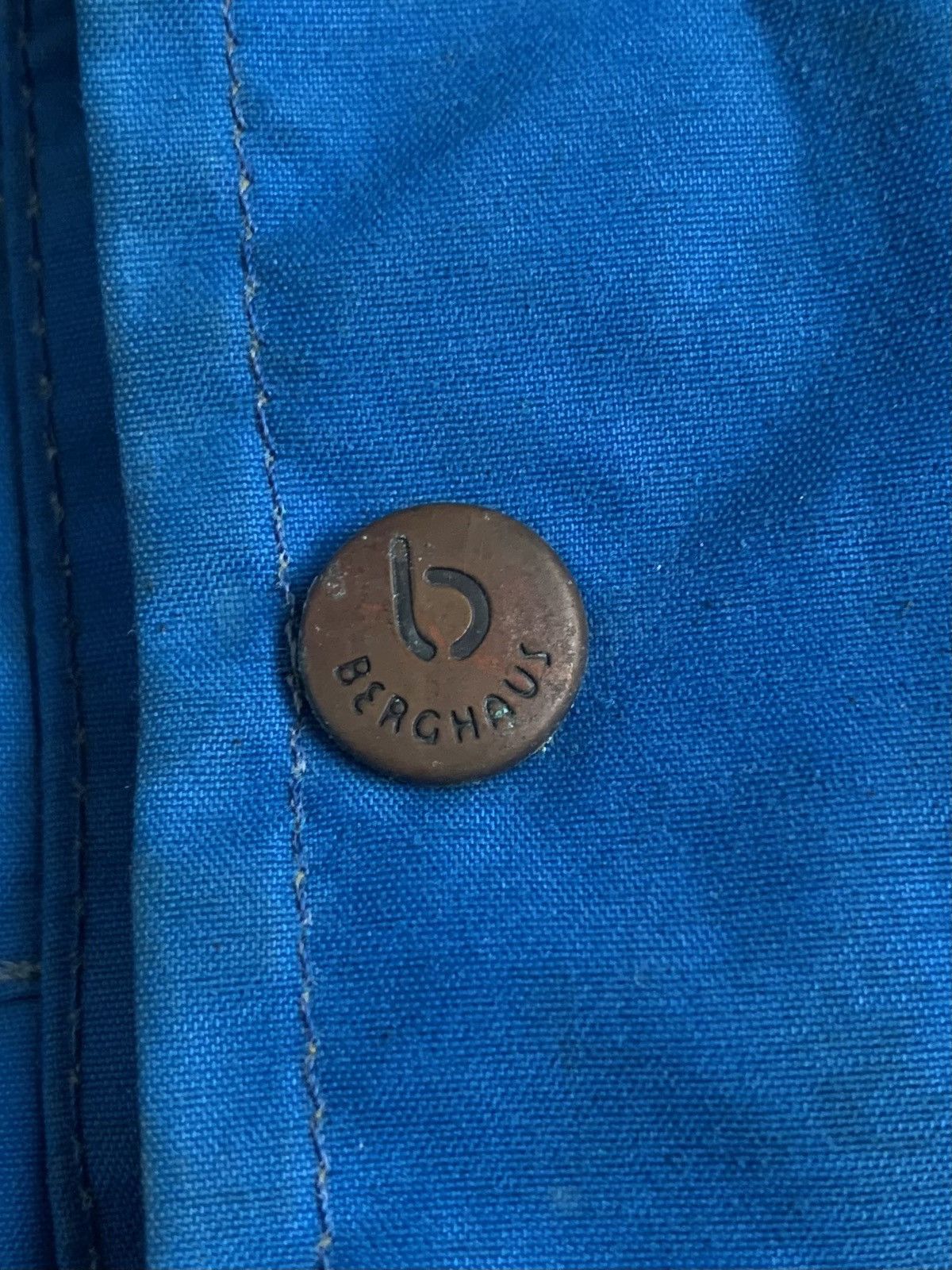 Berghaus × Vintage Vintage berghaus gore tex mera peak jacket Size US L / EU 52-54 / 3 - 7 Thumbnail
