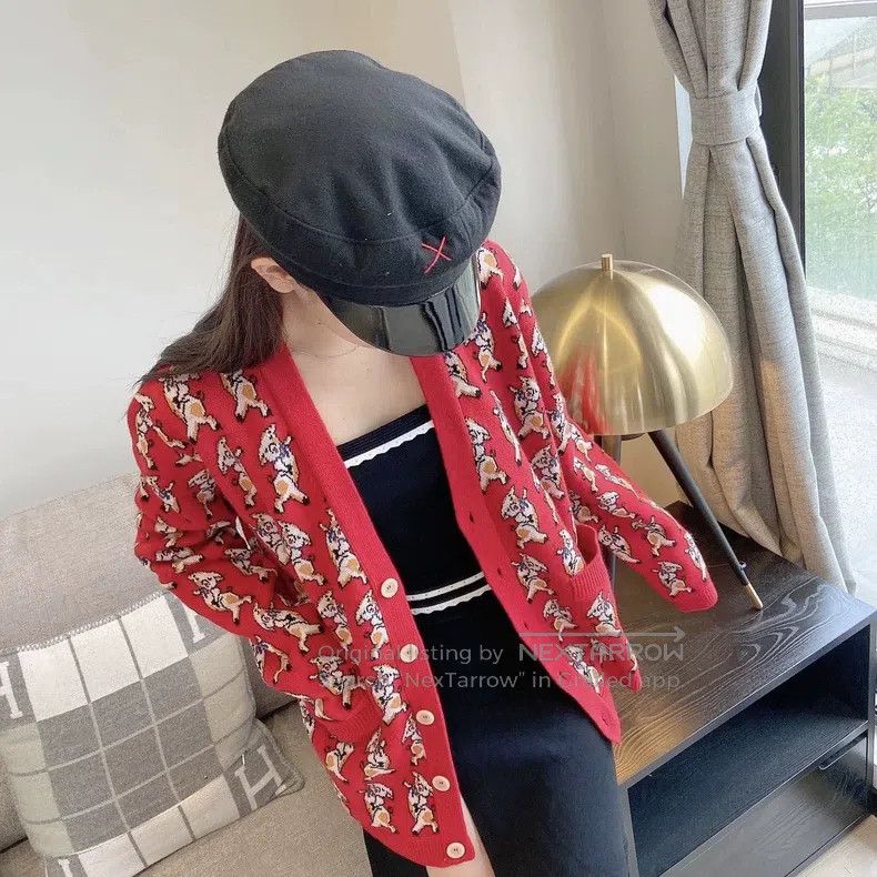 Gucci Gucci Red piglet print V-neck woollen long-sleeved cardiga Size S / US 4 / IT 40 - 8 Thumbnail