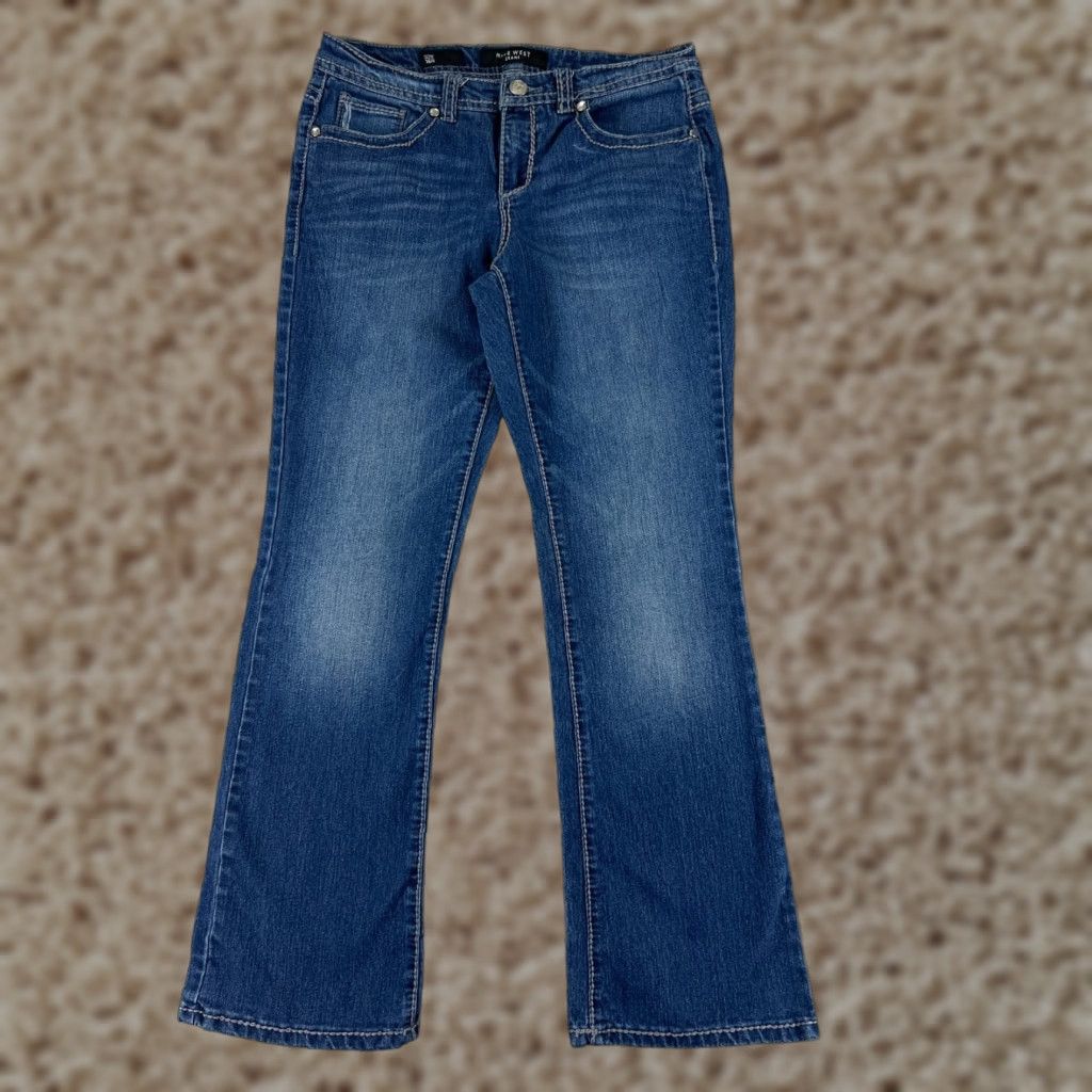 Nine West Nine West Jeans Women 8 Blue Denim Bootcut Cotton Blend 29x29 Regular Stretch 5-Pocket Design Inseam 29 Size 30" / US 8 / IT 44 - 1 Thumbnail