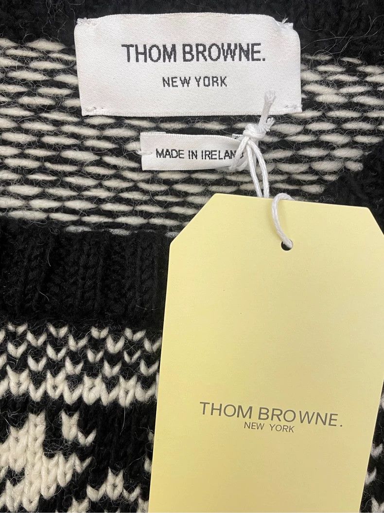 Thom Browne Thom browne Black and white four-striped whale pattern roun Size US S / EU 44-46 / 1 - 5 Thumbnail