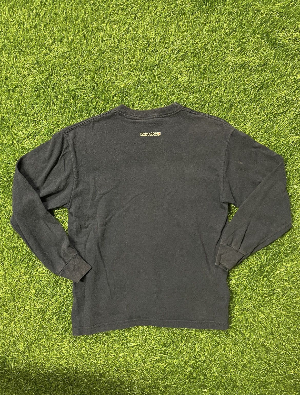 Tommy Hilfiger × Vintage vintage Tommy Hilfiger Long sleeve Size Youth Medium Size US XS / EU 42 / 0 - 2 Thumbnail