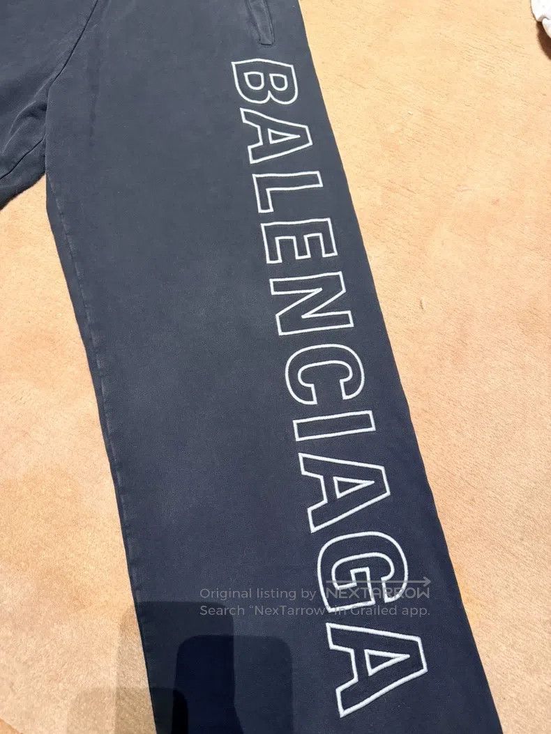 Balenciaga Balenciaga size S Embroidered Black Sports Pants Size US 27 - 2 Thumbnail