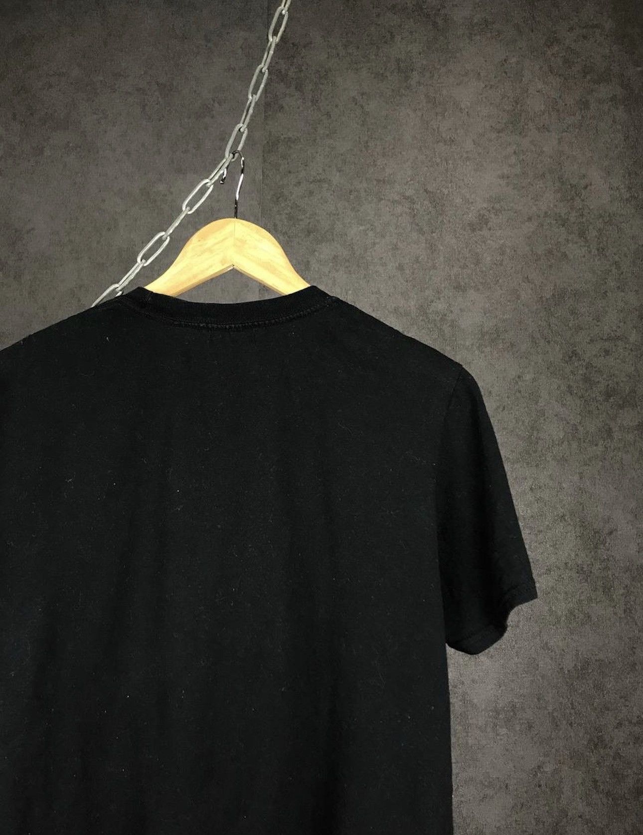 Gildan YeSaintWest Kanye West tour streetwear tee Size US M / EU 48-50 / 2 - 5 Thumbnail