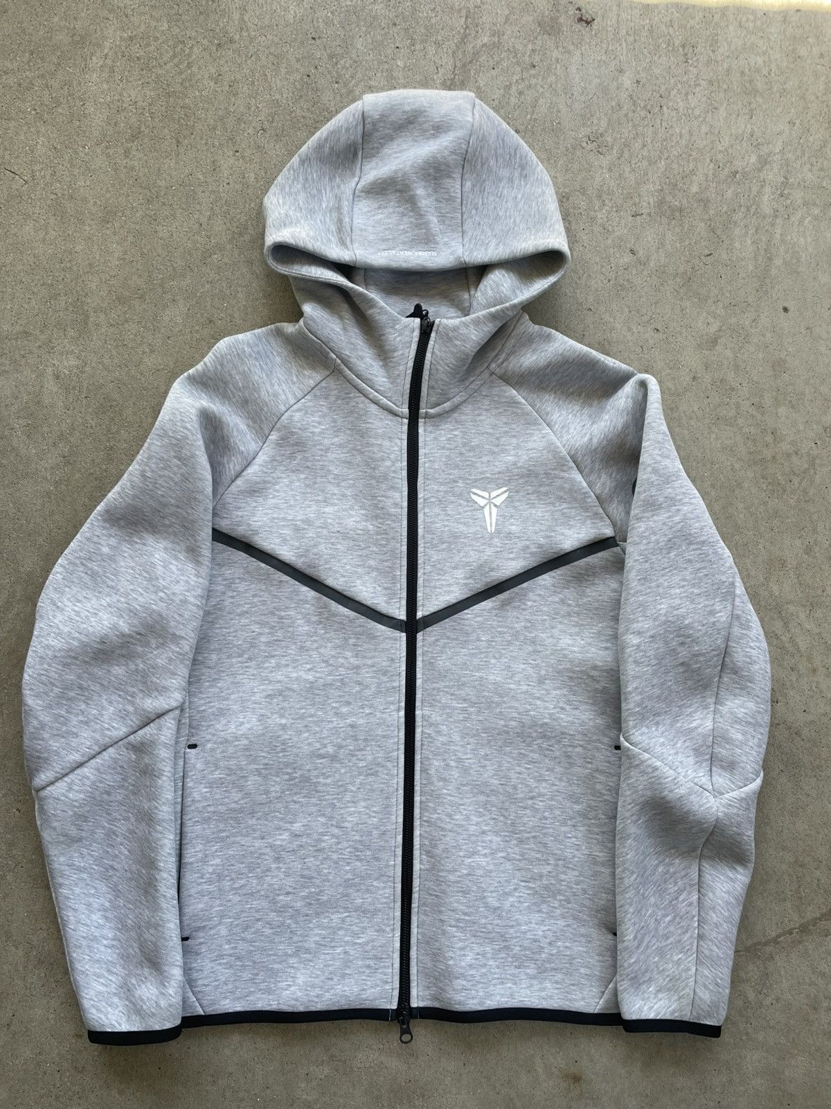 Nike Rare Nike Kobe Bryant Tech Fleece Windrunner Full Zip Jacket Size US M / EU 48-50 / 2 - 1 Thumbnail