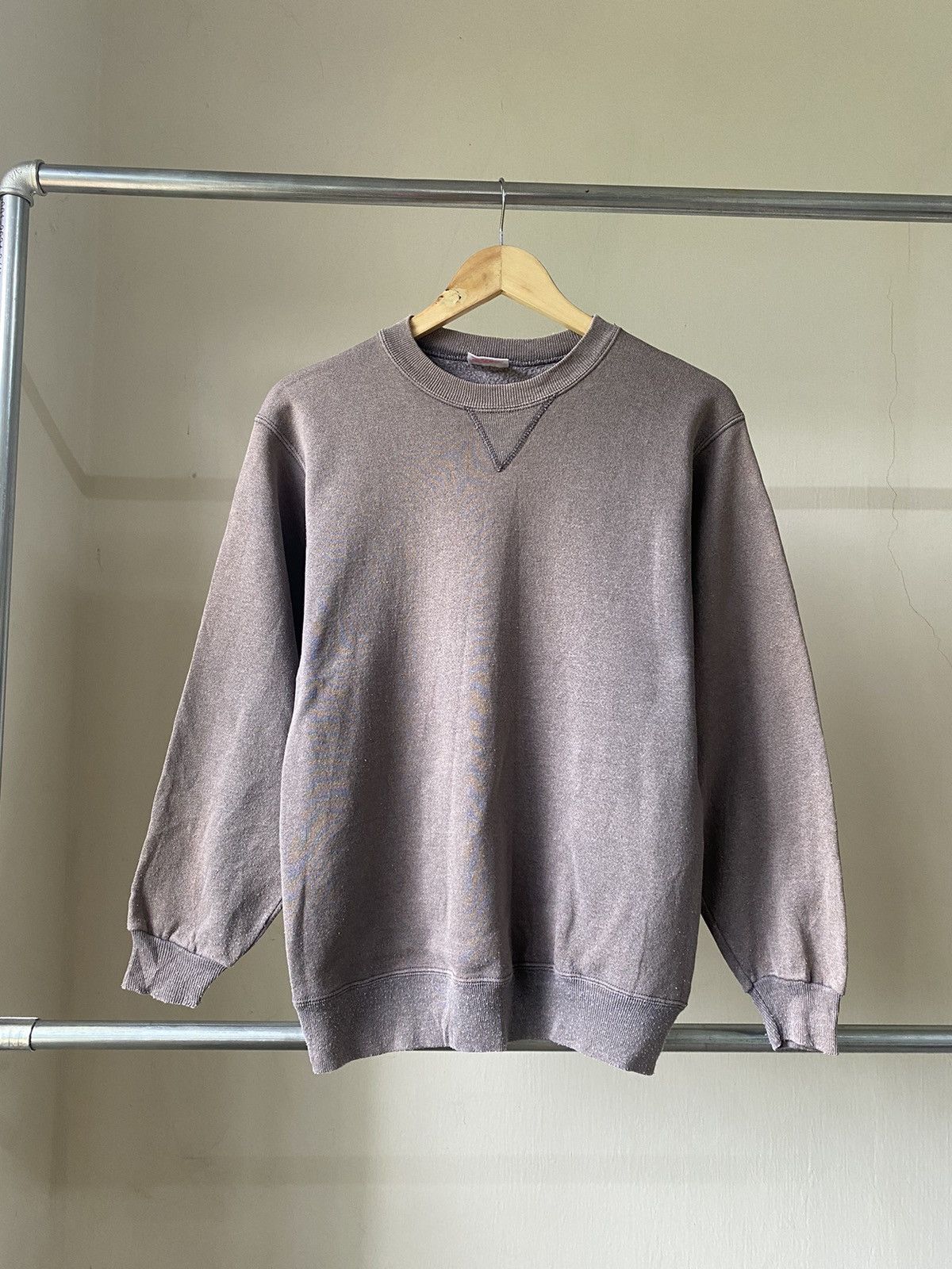 Vintage HANES 80s CREWNECK BLANK SWEATSHIRT PLAIN FADED Size US M / EU 48-50 / 2 - 3 Thumbnail