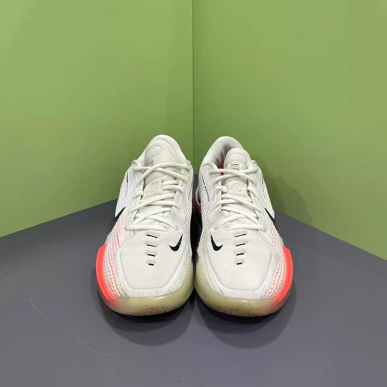 Nike Nike GT Cut 1 Peach White Pink K15 Size US 10 / EU 43 - 2 Thumbnail